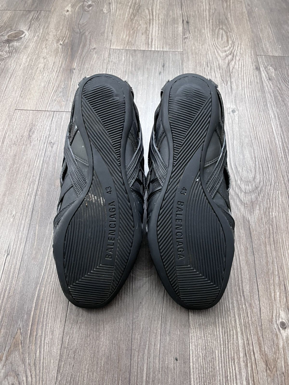 Balenciaga Balenciaga drive black lowtop sneakers Size US 10 / EU 43 - 8 Thumbnail
