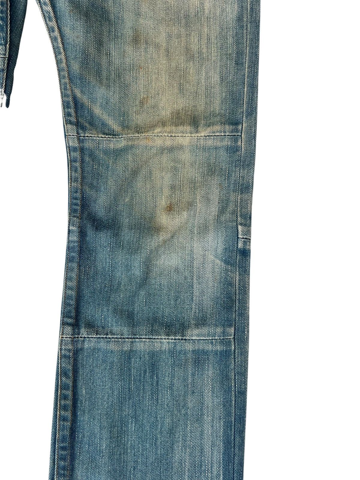 Levi's 2004 Levi’s Red Dirty Mud Stains Denim Patchwork Jeans Thick Size US 29 - 12 Thumbnail
