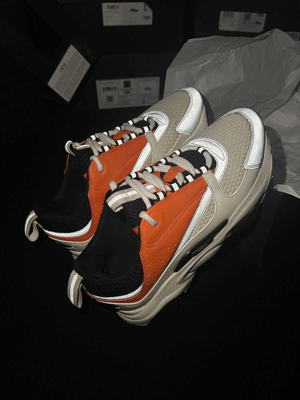 Dior Christian Dior B22 “Orange” Size US 7 / EU 40 - 8 Thumbnail