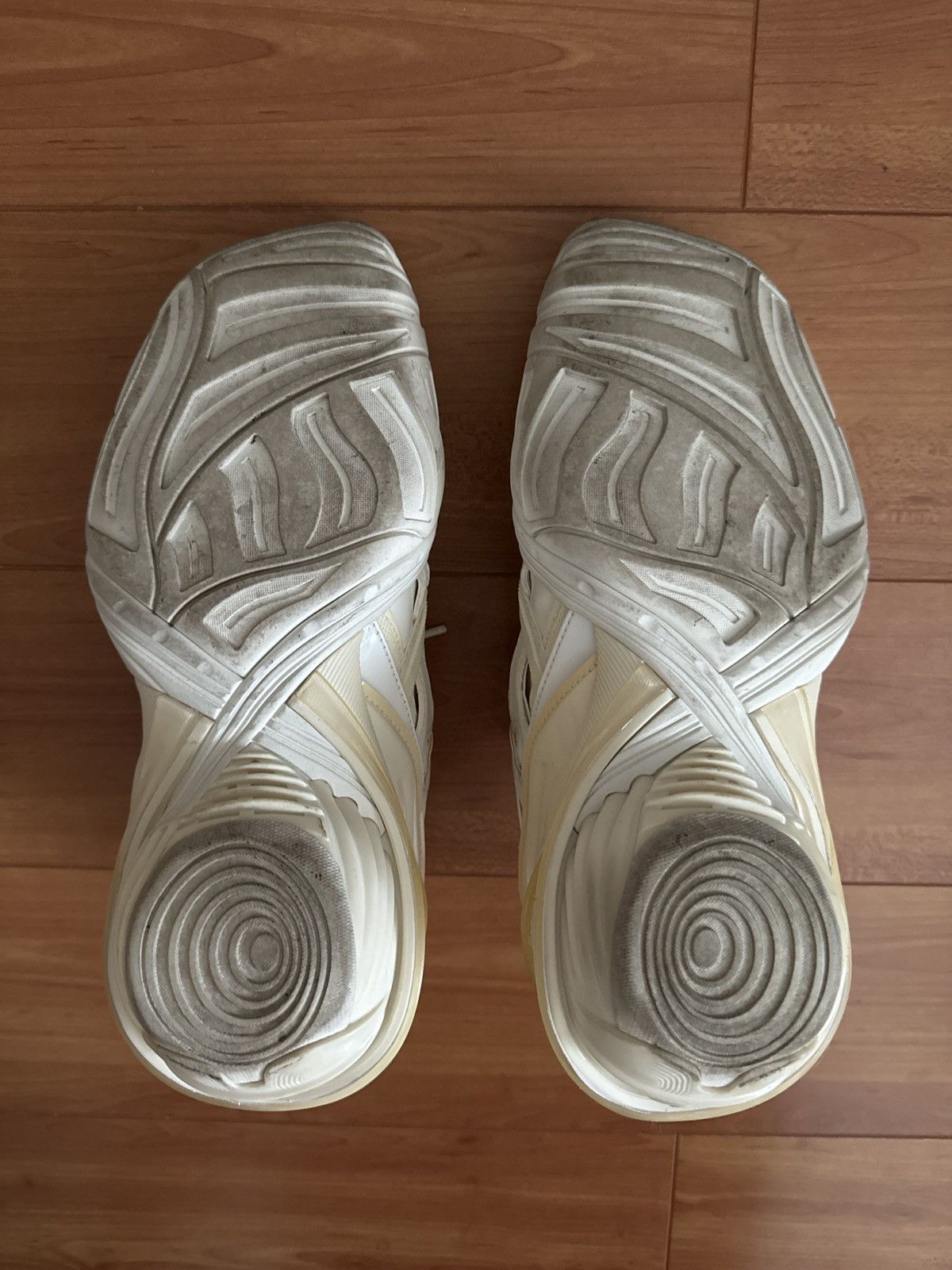 Balenciaga Balenciaga Tyrex Low White Sneakers Size US 6 / IT 36 - 8 Thumbnail