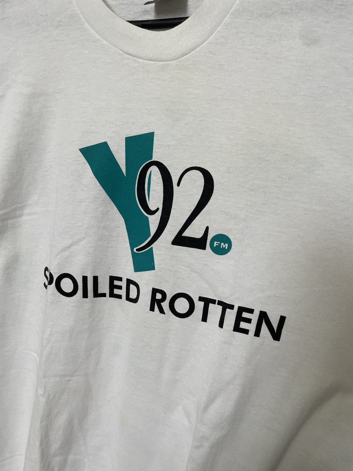 Vintage 1992 Spoiled Rotten Y92 Vintage FM Radio Tee Streetwear XL Size US XL / EU 56 / 4 - 4 Thumbnail