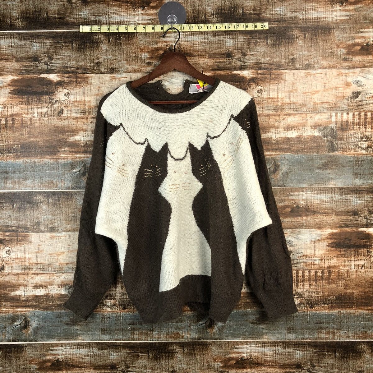 Vintage DL Honors cat vintage japan Brown Knitwear #C562 Size L / US 10 / IT 46 - 1 Thumbnail