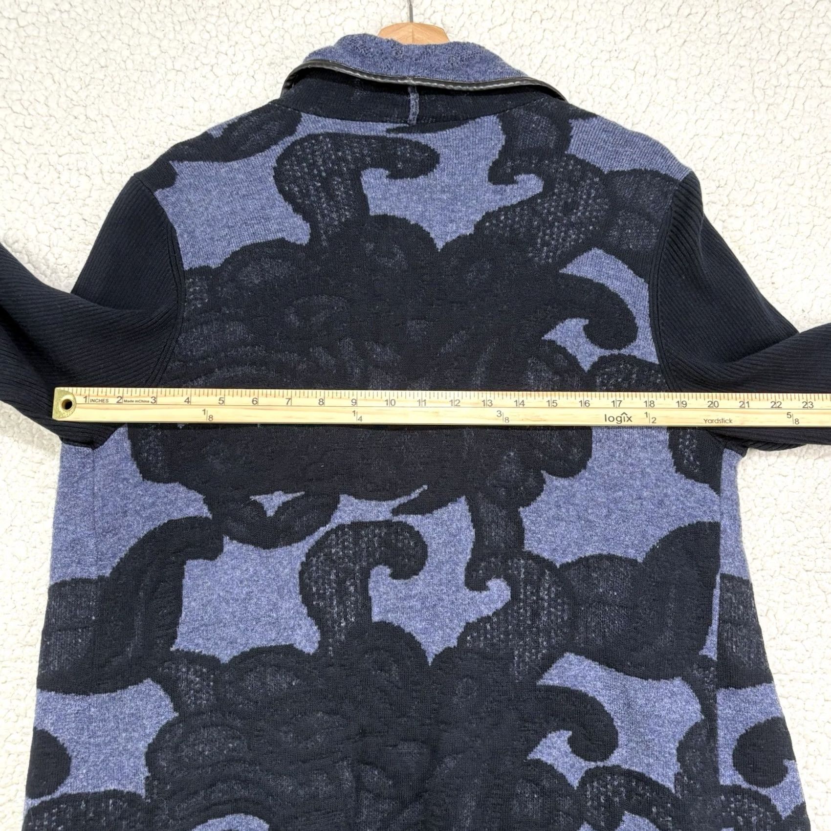 Vintage Chicos Blue Black Wool Blend Jacquard Open Front Topper Jacket Cardigan Size L Womens Blue Wool Blend Jacquard Open Front Topper Jacket Size L / US 10 / IT 46 - 6 Thumbnail