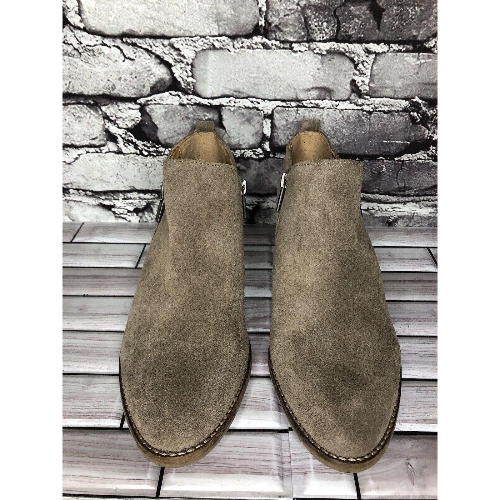 Lucky Brand Lucky Brand Fineses Taupe Suede Leather Double Zipper Heels Size US 10 / IT 40 - 11 Thumbnail