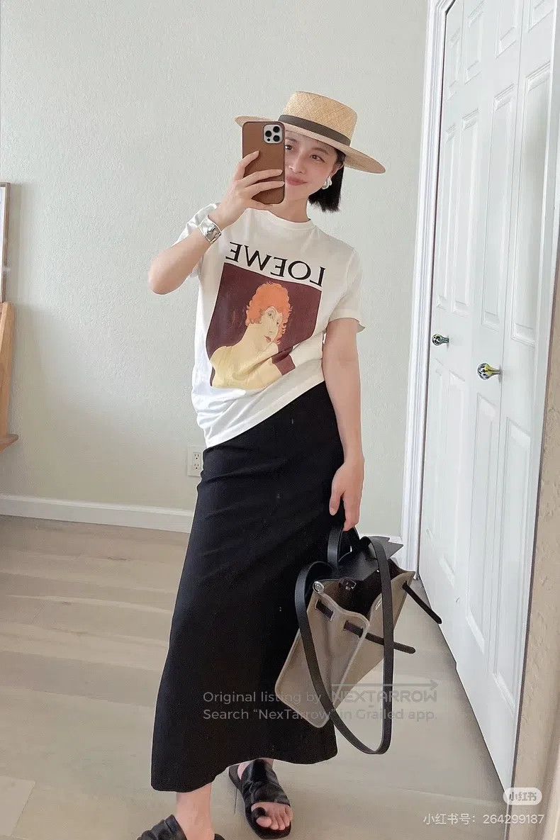 Loewe Loewe Portrait Pattern Printed Round Neck T-Shirt Size M / US 6-8 / IT 42-44 - 2 Thumbnail