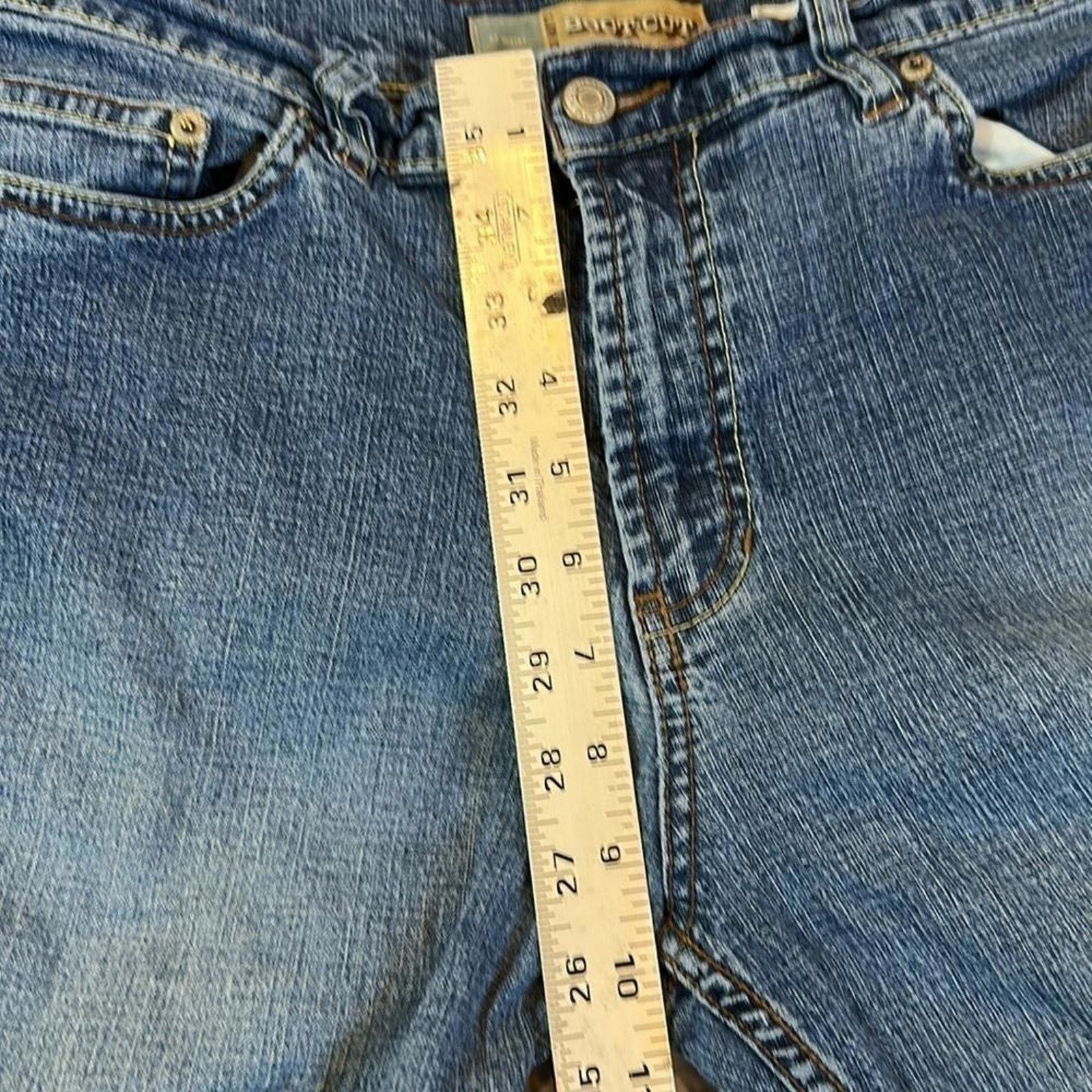 Old Navy Classic Denim Jeans - Blue Casual Style Cropped Size 30" / US 8 / IT 44 - 3 Thumbnail