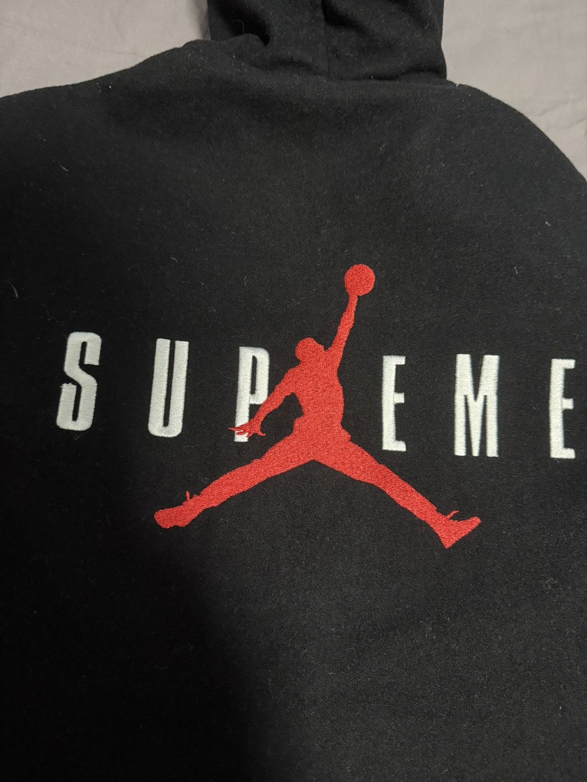 Jordan Brand × Supreme Supreme nike Jordan hooded varsity jacket Size US M / EU 48-50 / 2 - 7 Thumbnail