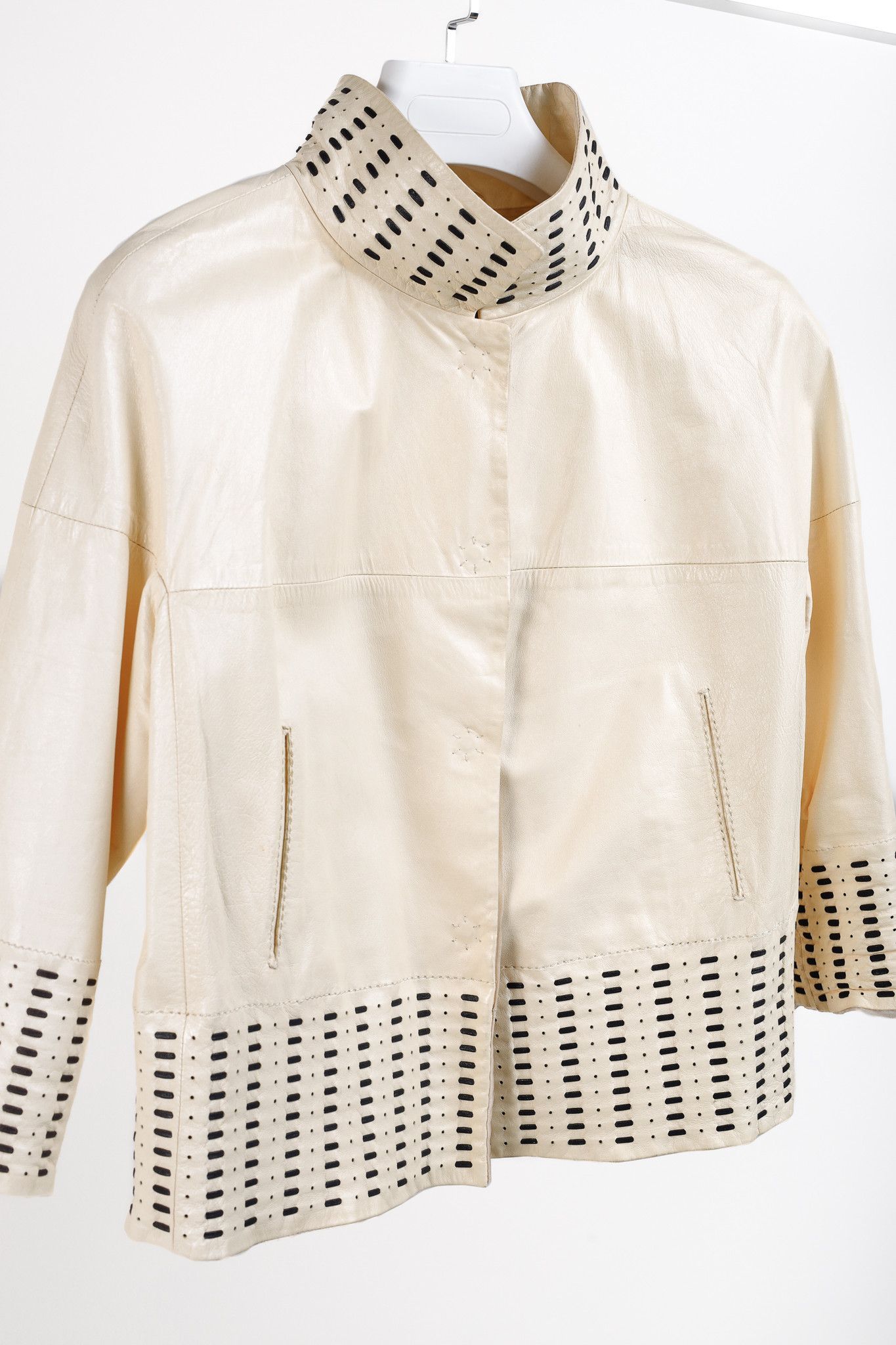 Sportmax Sportmax Embroidered Beige Leather Box Jacket Size L / US 10 / IT 46 - 3 Thumbnail