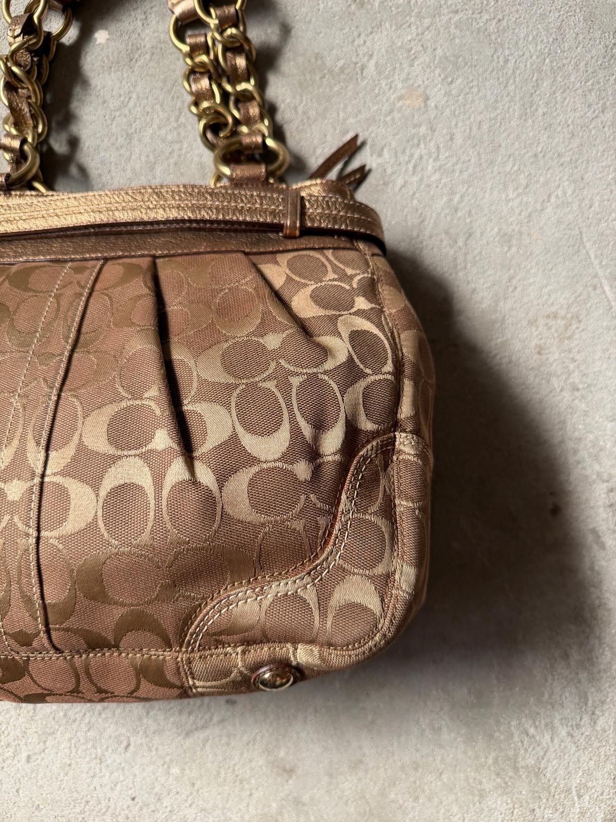 Coach Coach Signature Hampton Clip Shoulder Brown/Gold Size ONE SIZE - 9 Thumbnail