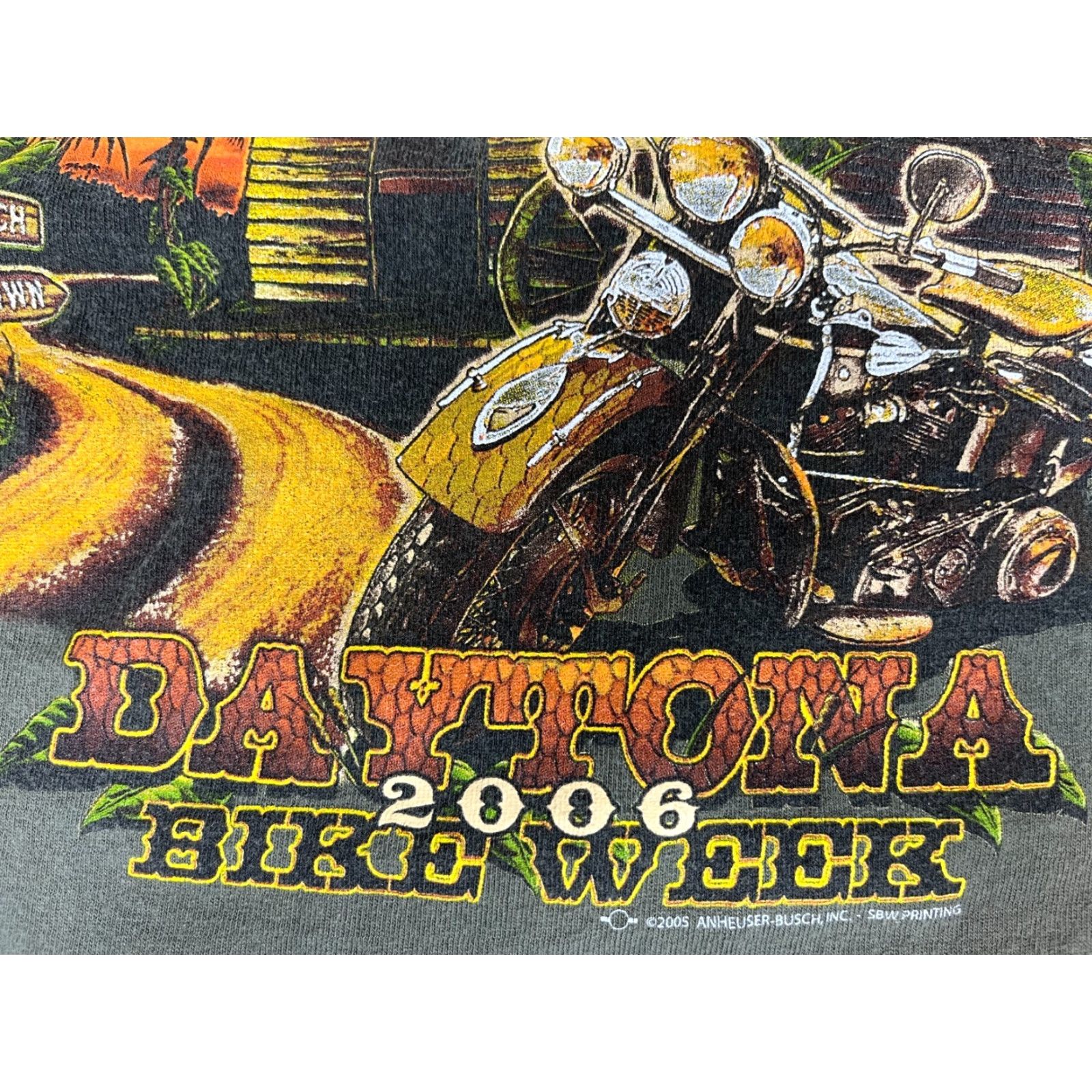 Delta VINTAGE Budweiser Daytona Bike Week Men's T-Shirt Delta XL Green Cotton Crew Neck Short Sleeve 2006 DX Magnum Weight BeER Motorcycle Shirt Mens Size US XL / EU 56 / 4 - 4 Thumbnail