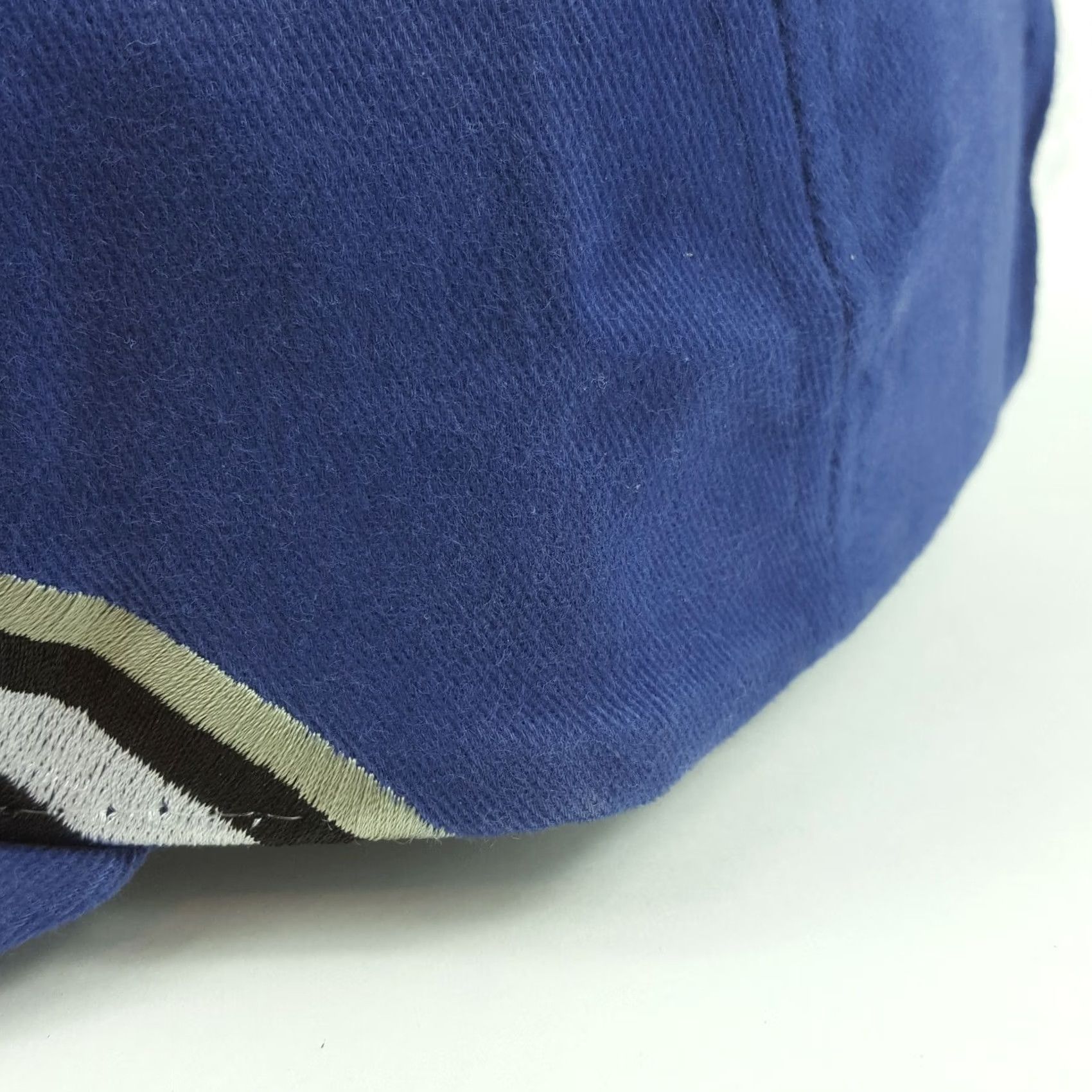 Vintage VINTAGE 90s Taz Cartoon Snapback Hat Looney Tunes Tasmanian Devil Baseball Cap Adjustable Blue Tan Beige Size ONE SIZE - 4 Thumbnail