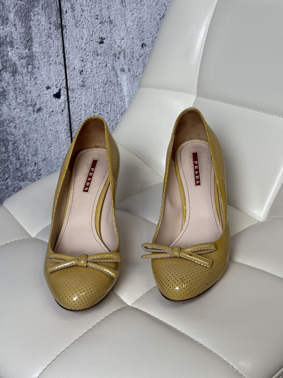 Prada Prada Sport Yellow Perforated Leather Bow Wooden Heel Pumps Size US 8 / IT 38 - 17 Thumbnail