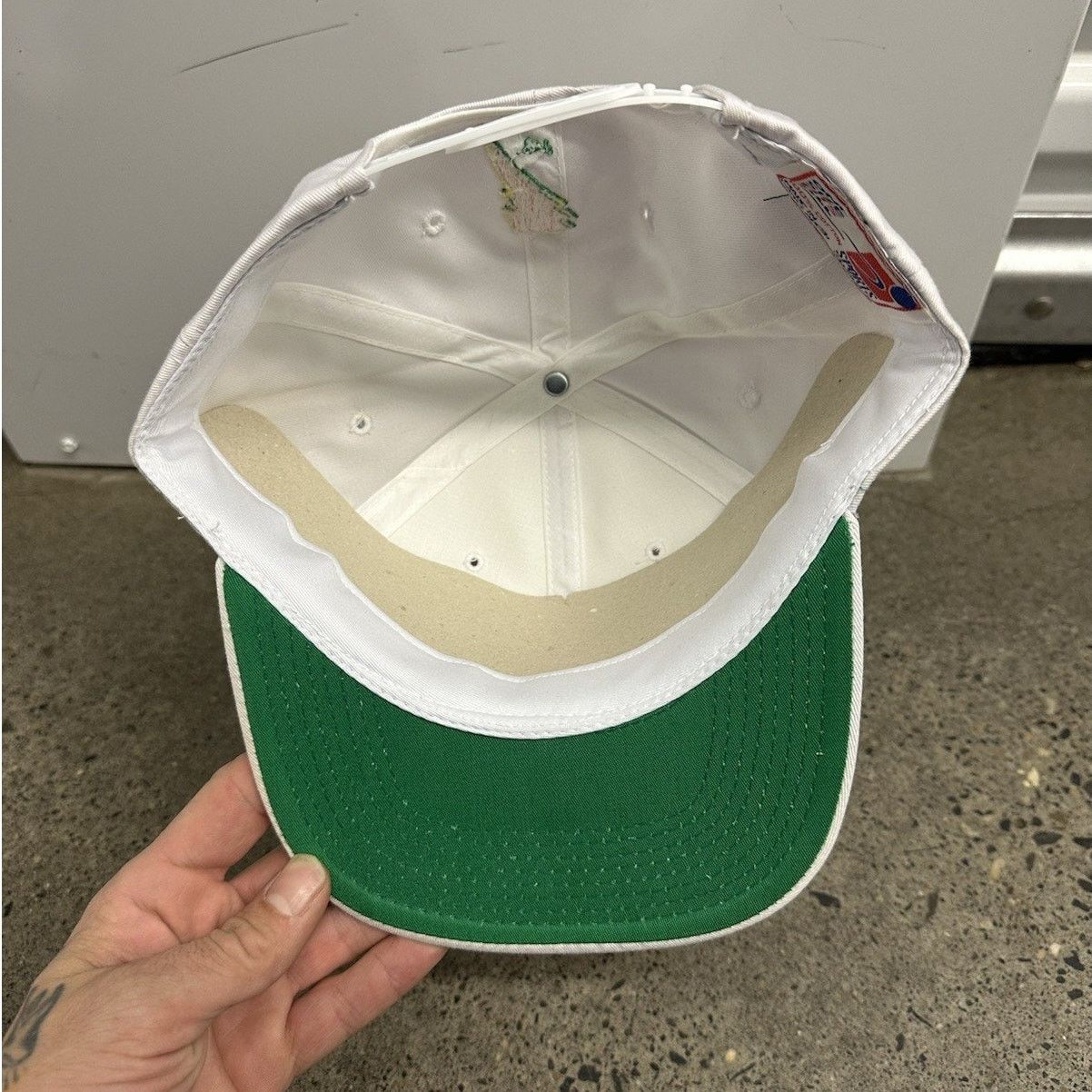 Gatorade × Sports Specialties × Vintage Vintage Nike 90s Sports Specialties Gatorade Snapback Hat Size ONE SIZE - 5 Thumbnail