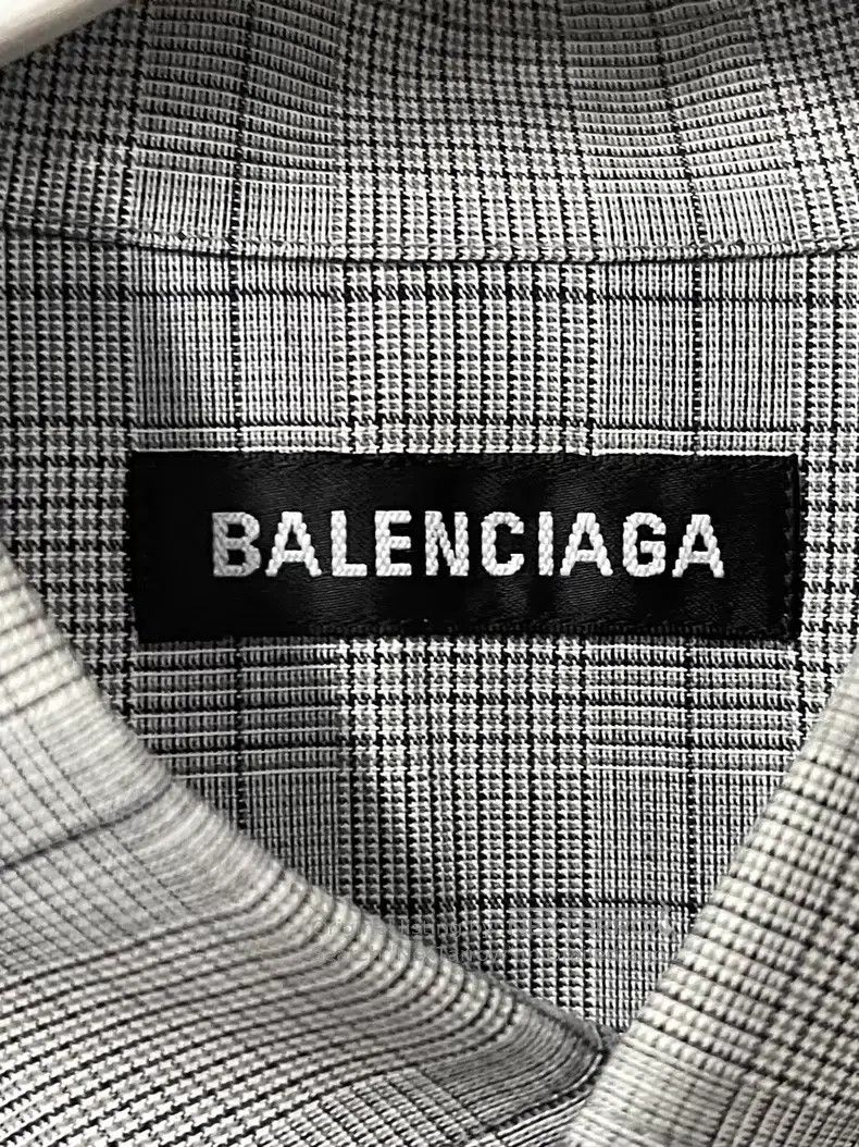 Balenciaga Balenciaga Size 37 Plaid shirt Size US S / EU 44-46 / 1 - 5 Thumbnail