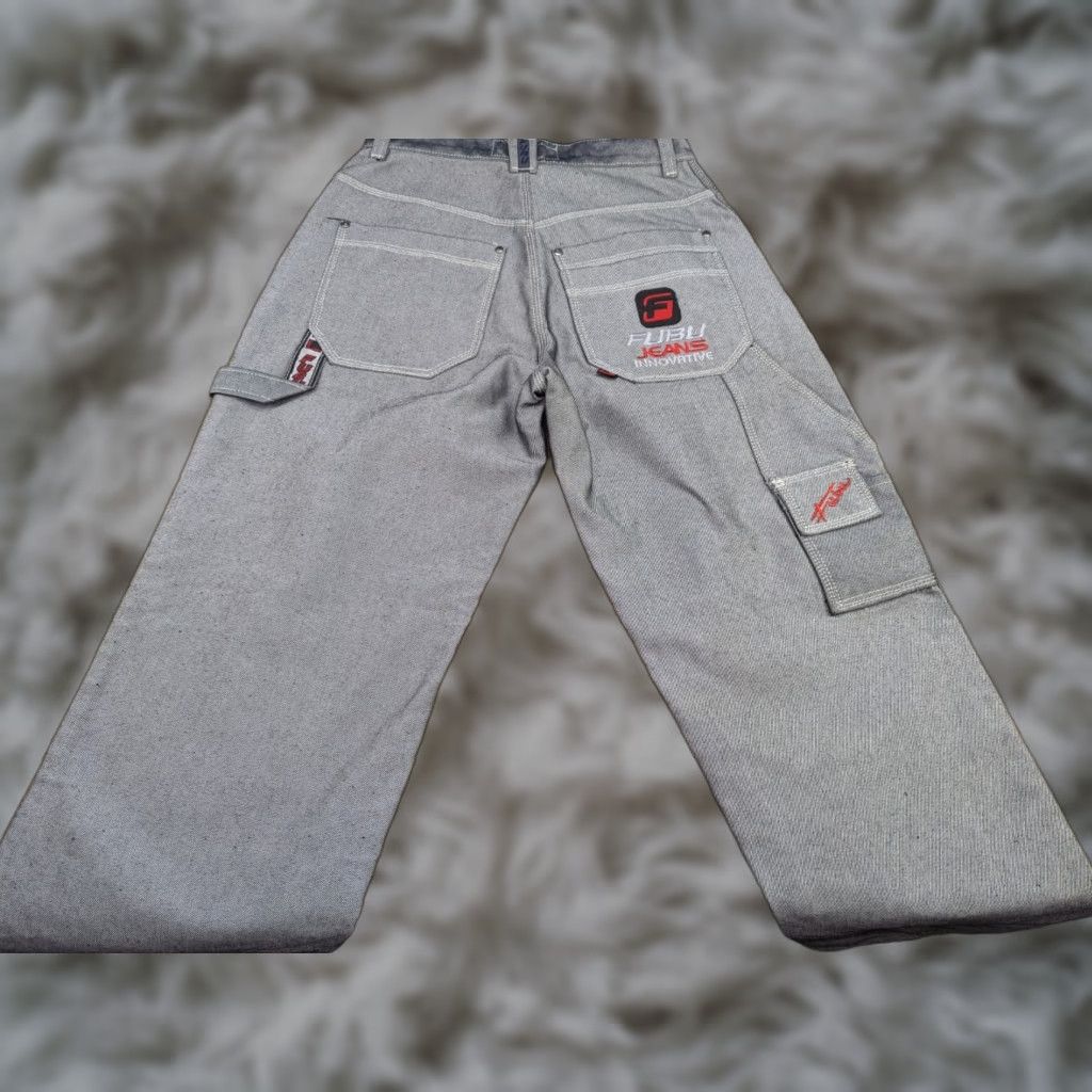 Fubu FUBU Jeans 90s Silver Gray Baggy Hip-Hop 30 Mens Regular Denim Cotton 31.5 Inseam 90s Theme Vintage Baggies Straight Baggy Style Size US 30 / EU 46 - 1 Thumbnail