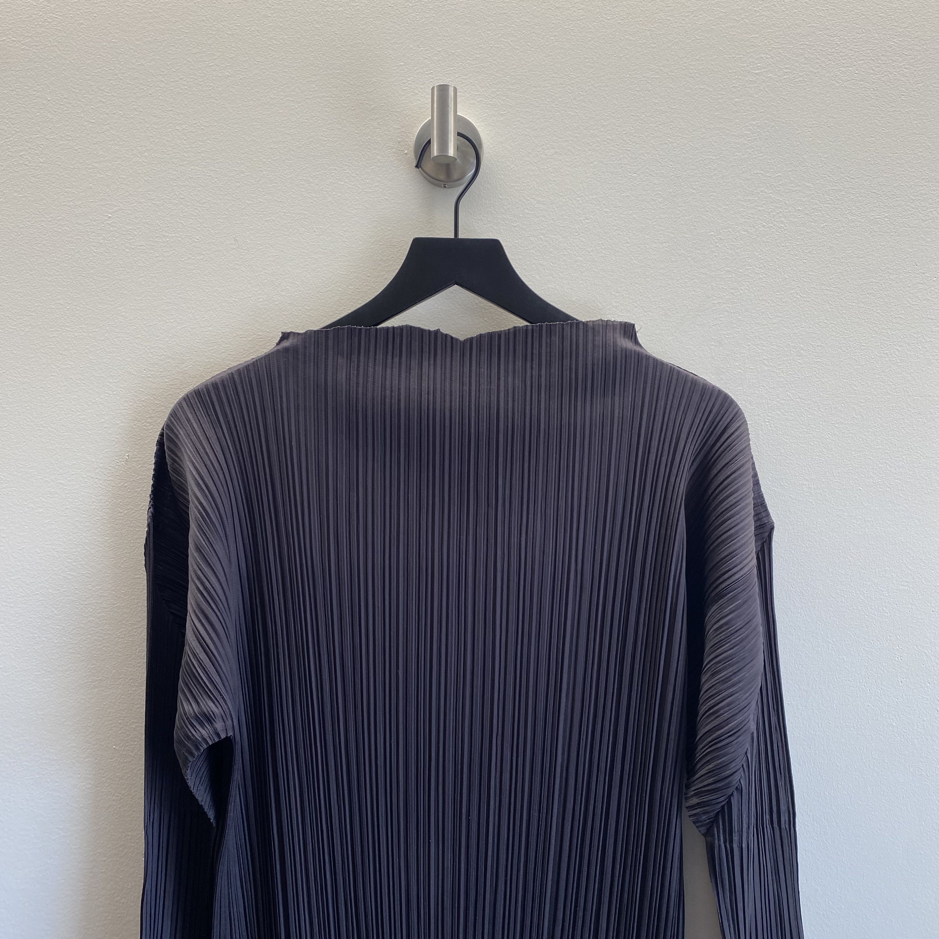Pleats Please Issey Miyake Issey Miyake Pleats Please Cut Mock Neck Dress Size M / US 6-8 / IT 42-44 - 2 Thumbnail