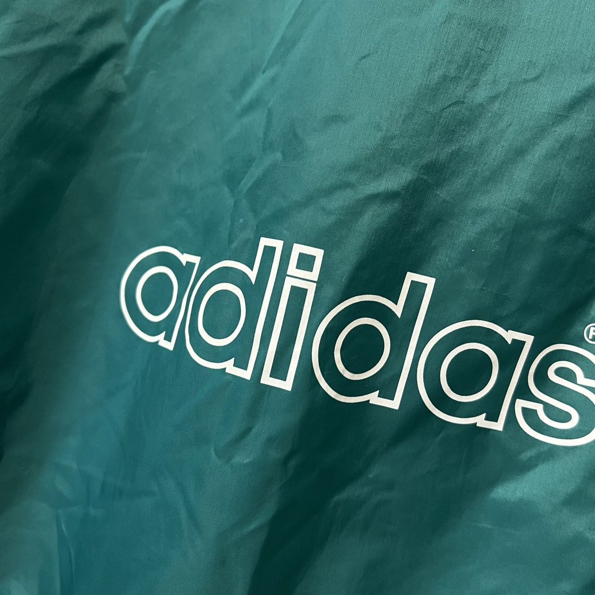 Adidas LIVERPOOL 1994/95 Adidas WINDBREAKER Football Soccer JACKET Size US L / EU 52-54 / 3 - 21 Thumbnail