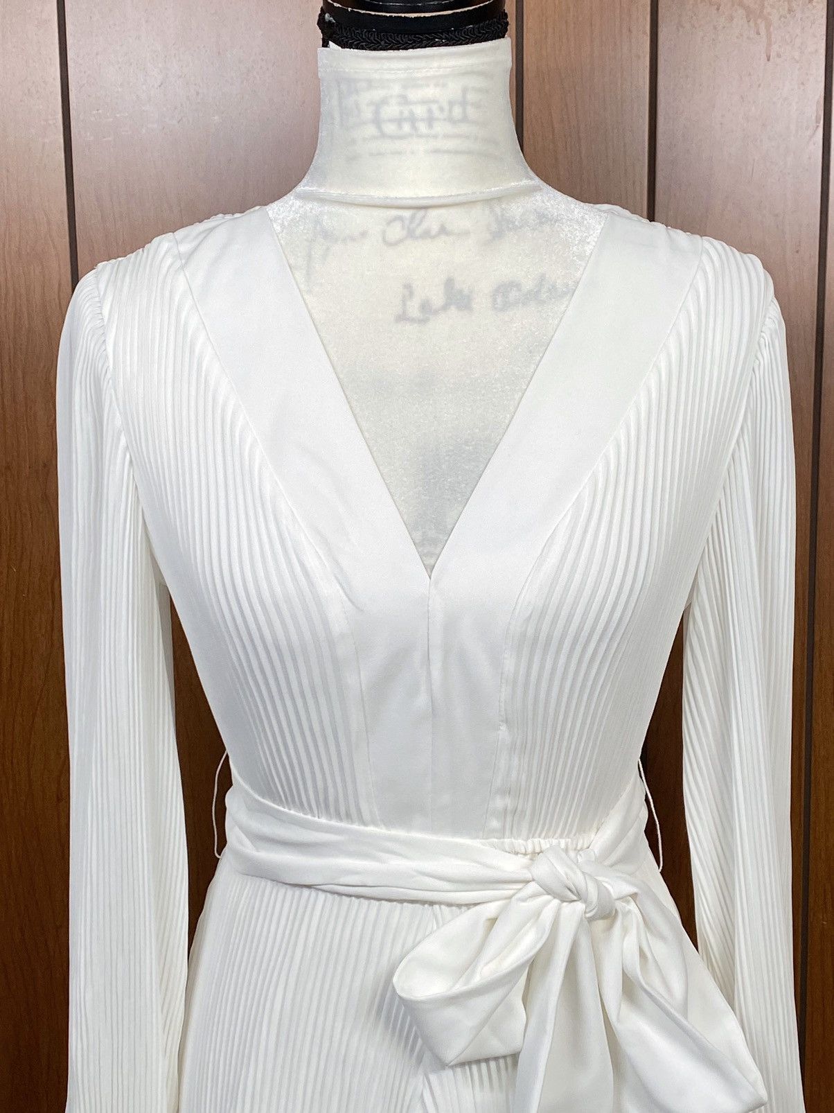 MILLY Milly Pleated Belted Long Sleeve Dress size 0 Size XS / US 0-2 / IT 36-38 - 4 Thumbnail