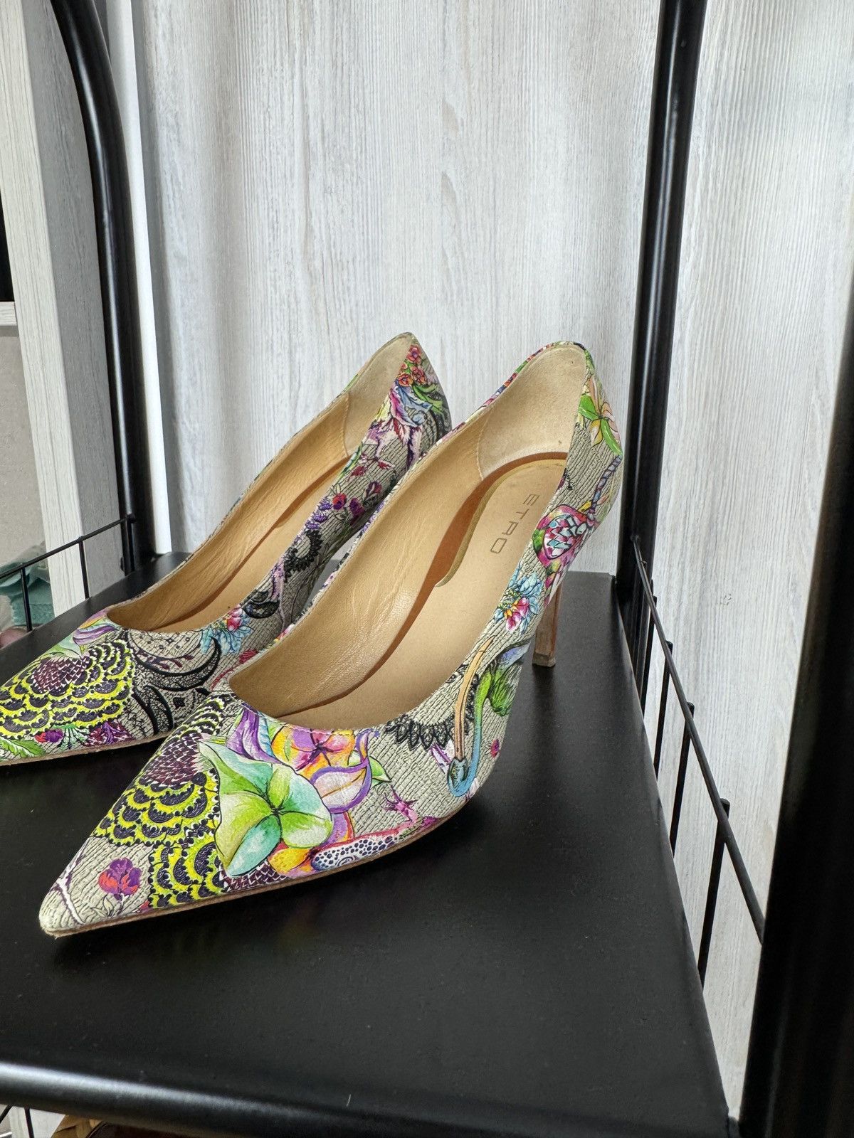 Etro ETRO made in Italy flower floral pattern multicolor heels Size US 7 / IT 37 - 11 Thumbnail
