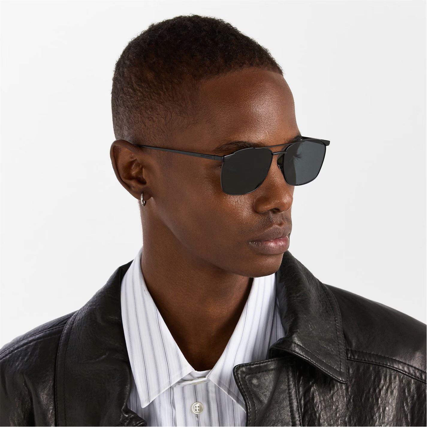 Saint Laurent Paris o1g2r1mq0426 Size: OS / Aviator Sunglasses in Black Size ONE SIZE - 3 Thumbnail