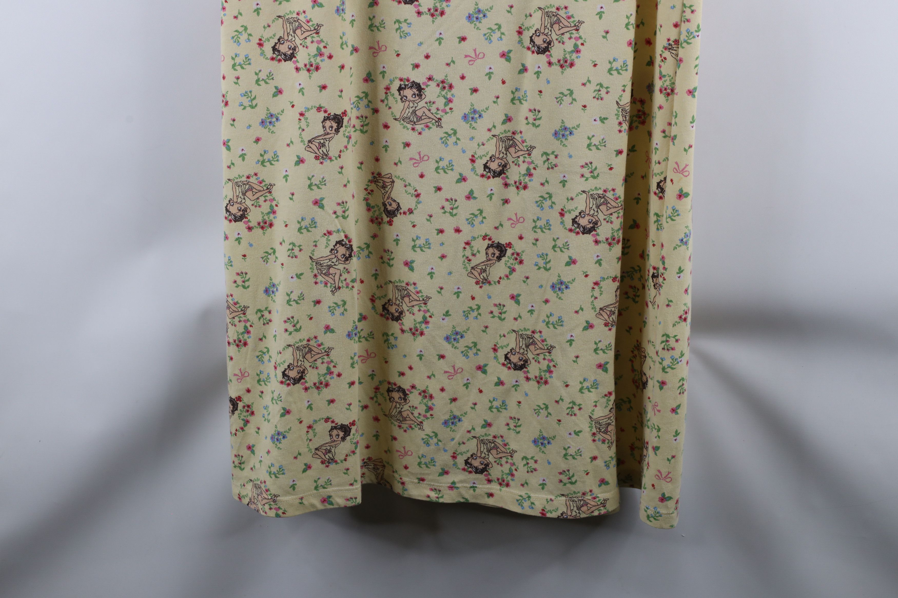 Vintage Vintage Betty Boop Womens Medium Flower Heart All Over Print Size M / US 6-8 / IT 42-44 - 15 Thumbnail