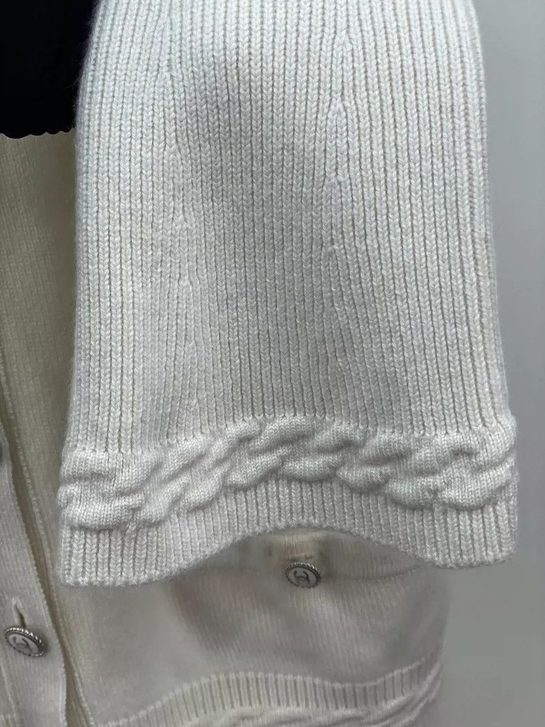 Chanel Chanel Knitted cashmere skirt sleeve cardigan jacket 2504-N Size XS / US 0-2 / IT 36-38 - 4 Thumbnail