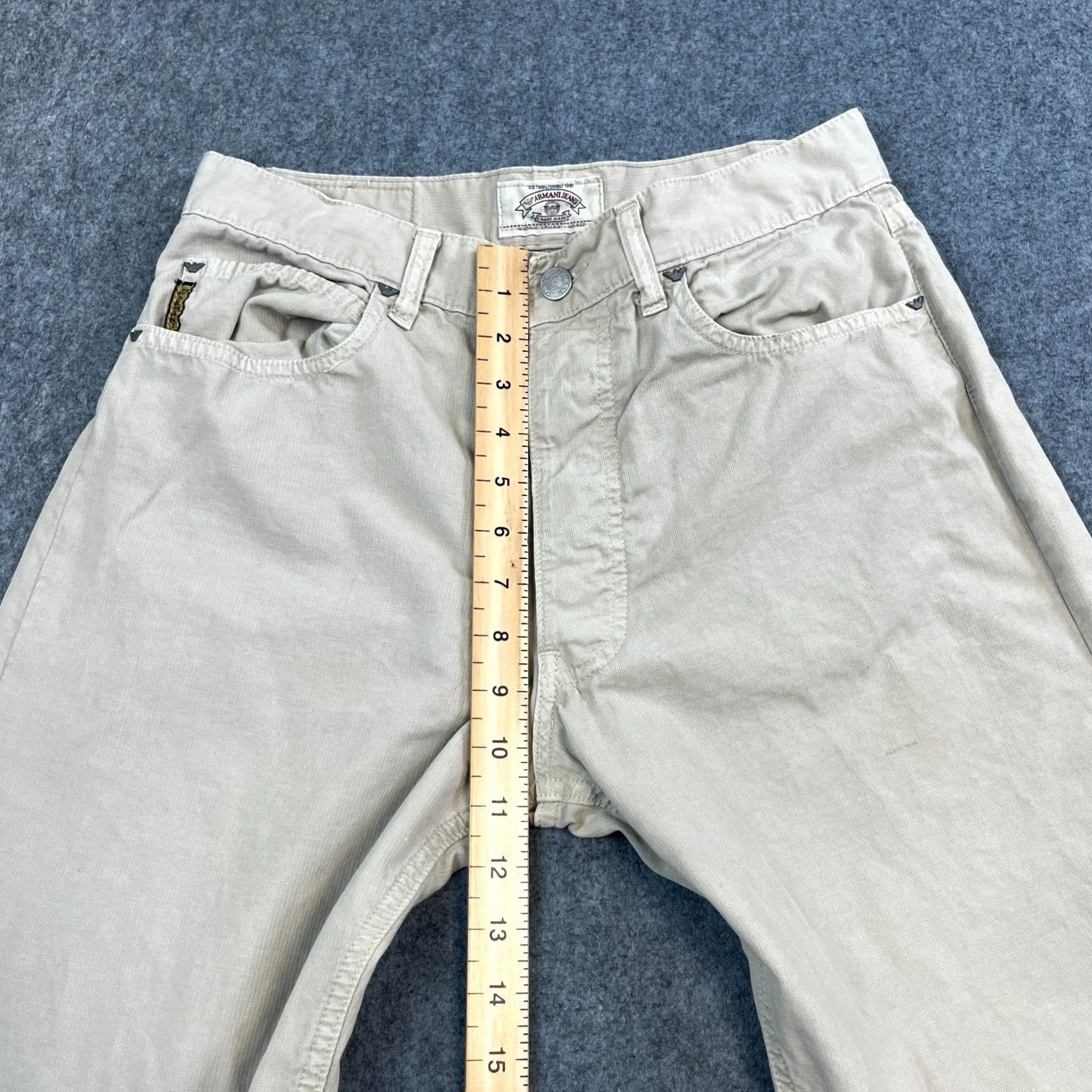 Vintage Armani Jeans Jeans Straight 30 32 Beige Vintage Italy Made Cotton Lightweight Mens Regular 5-Pocket Denim Size US 30 / EU 46 - 5 Thumbnail