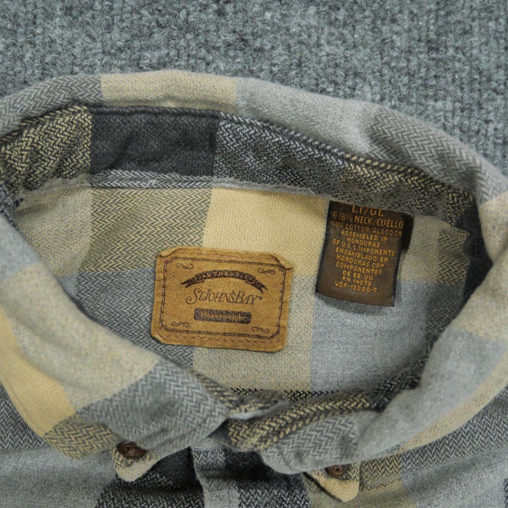 Vintage VINTAGE St. John's Bay Button-Up Shirt Plaid LT Large Tall Mens Yellow Gray Long Sleeve Grunge 90s Workwear Casual Pockets Size US L / EU 52-54 / 3 - 5 Thumbnail