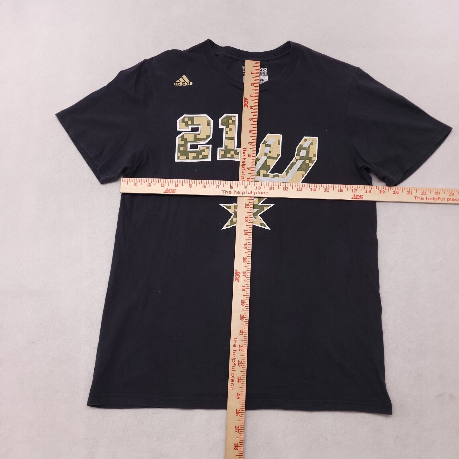 Adidas Adidas Antonio Spurts #21 Duncan T-Shirt Adult Mens Size M Size US M / EU 48-50 / 2 - 7 Thumbnail