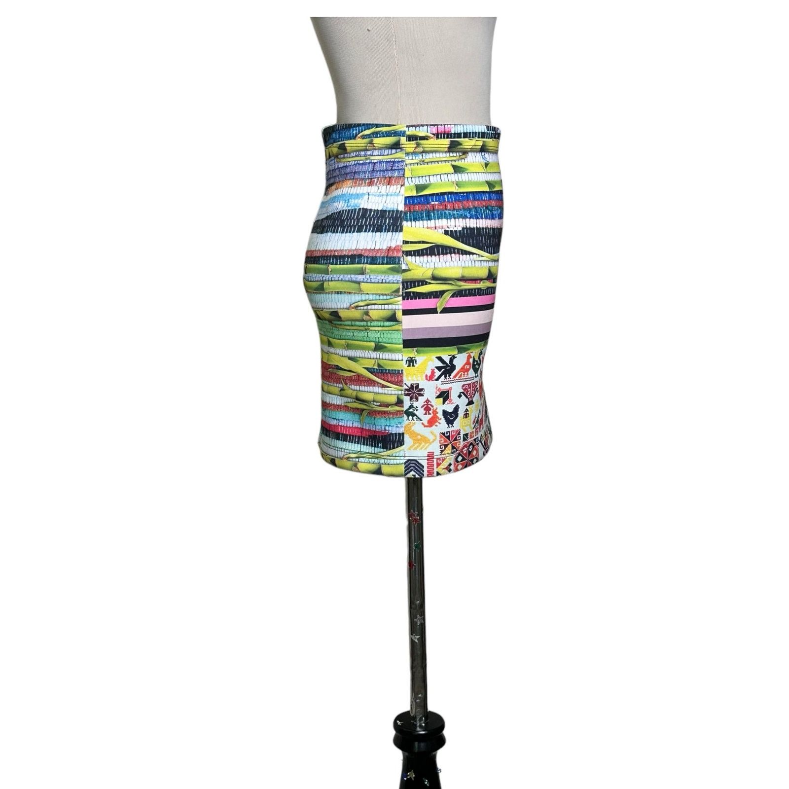 Clover Canyon CLOVER CANYON Surf Shack neoprene mini pencil skirt size XS Size 26" / US 2 / IT 38 - 14 Thumbnail