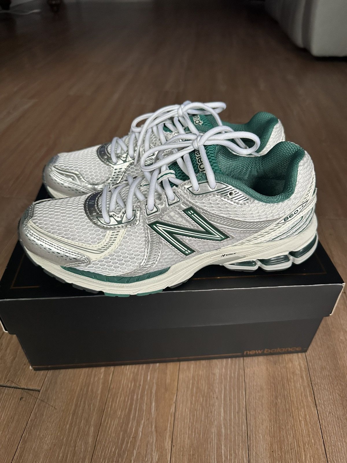 Aime Leon Dore × New Balance New Balance 860v2 Aime Leon Dore Size US 9 / EU 42 - 3 Thumbnail