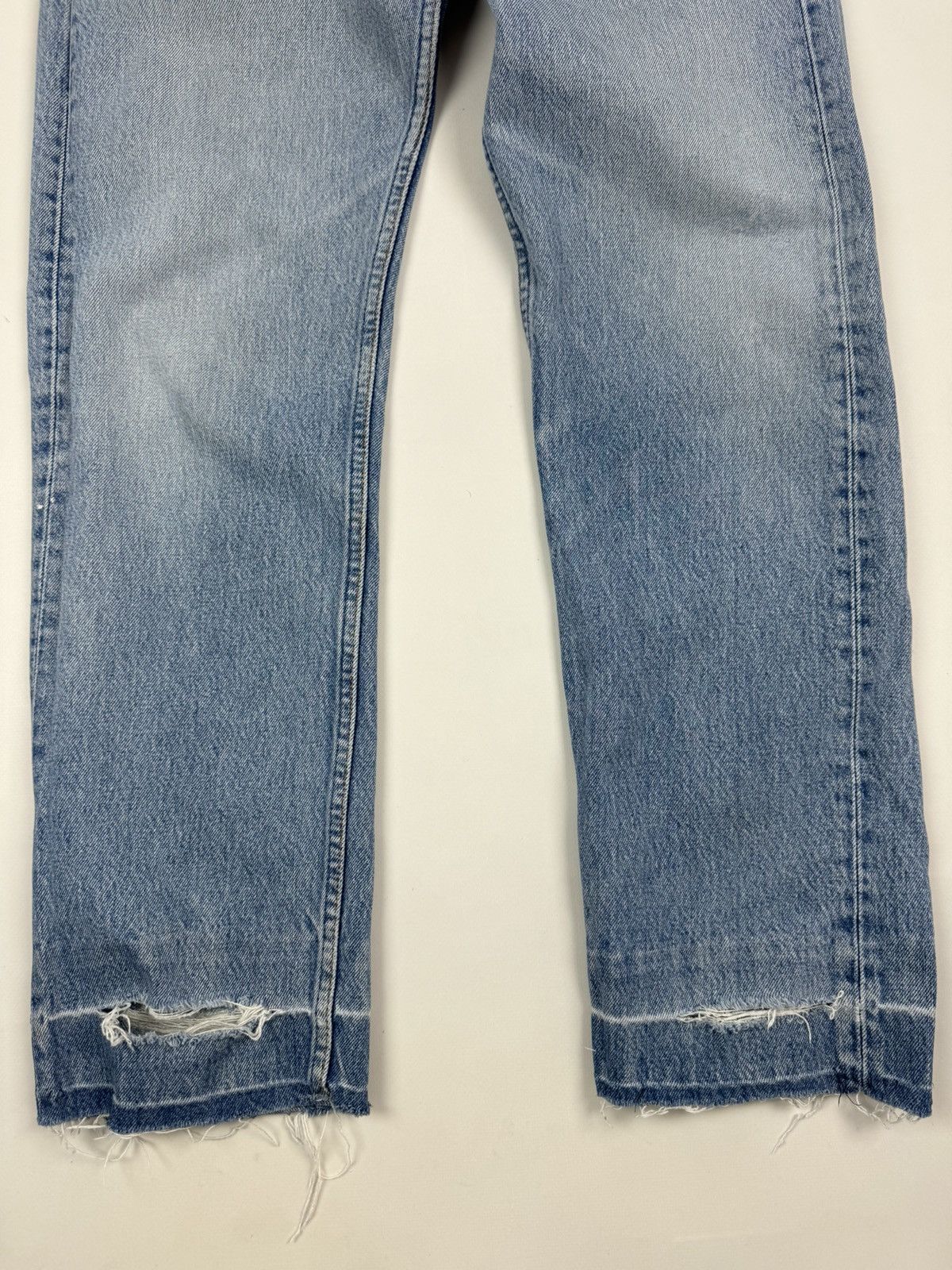 Levi's 1990’s Vintage Levi’s 501 Repaired Washed Denim Jeans USA Size US 31 - 2 Thumbnail