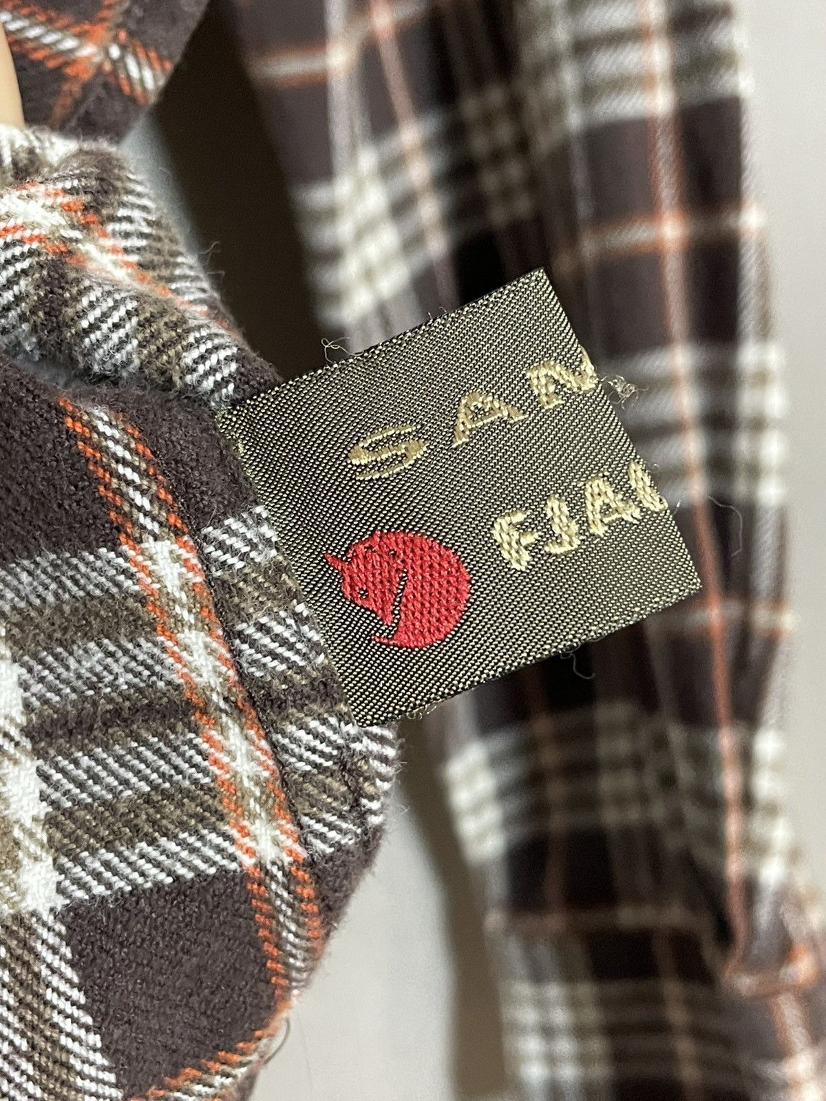Fjallraven Vintage Fjällräven Shirt Gorpcore Sample Shirt RRL Oakley Size US M / EU 48-50 / 2 - 11 Thumbnail