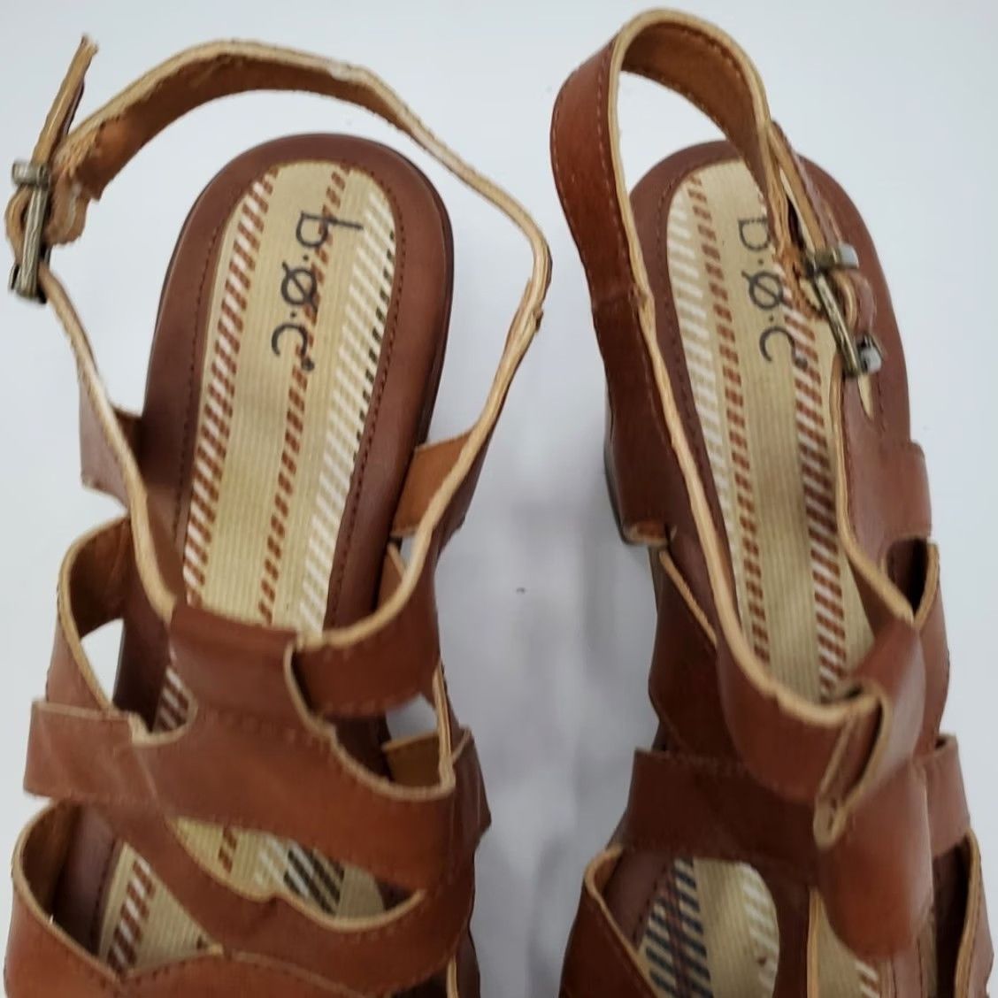 Born B.O.C. Marybeth Comfort Dress Shoe Tan Brown Sandal Women's 8M Strap Buckle Round Toe Block Heel Casual Clog Walking Modern Vintage NO Size M / US 6-8 / IT 42-44 - 5 Thumbnail