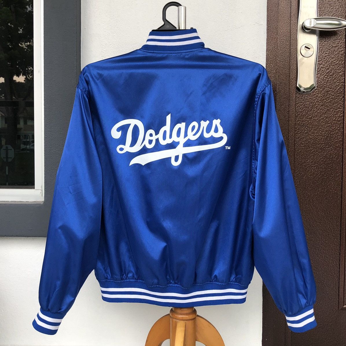 MLB Vintage Genuihe Merchandise LA Dodgers Nylon Varsity Jacket Size US L / EU 52-54 / 3 - 1 Thumbnail