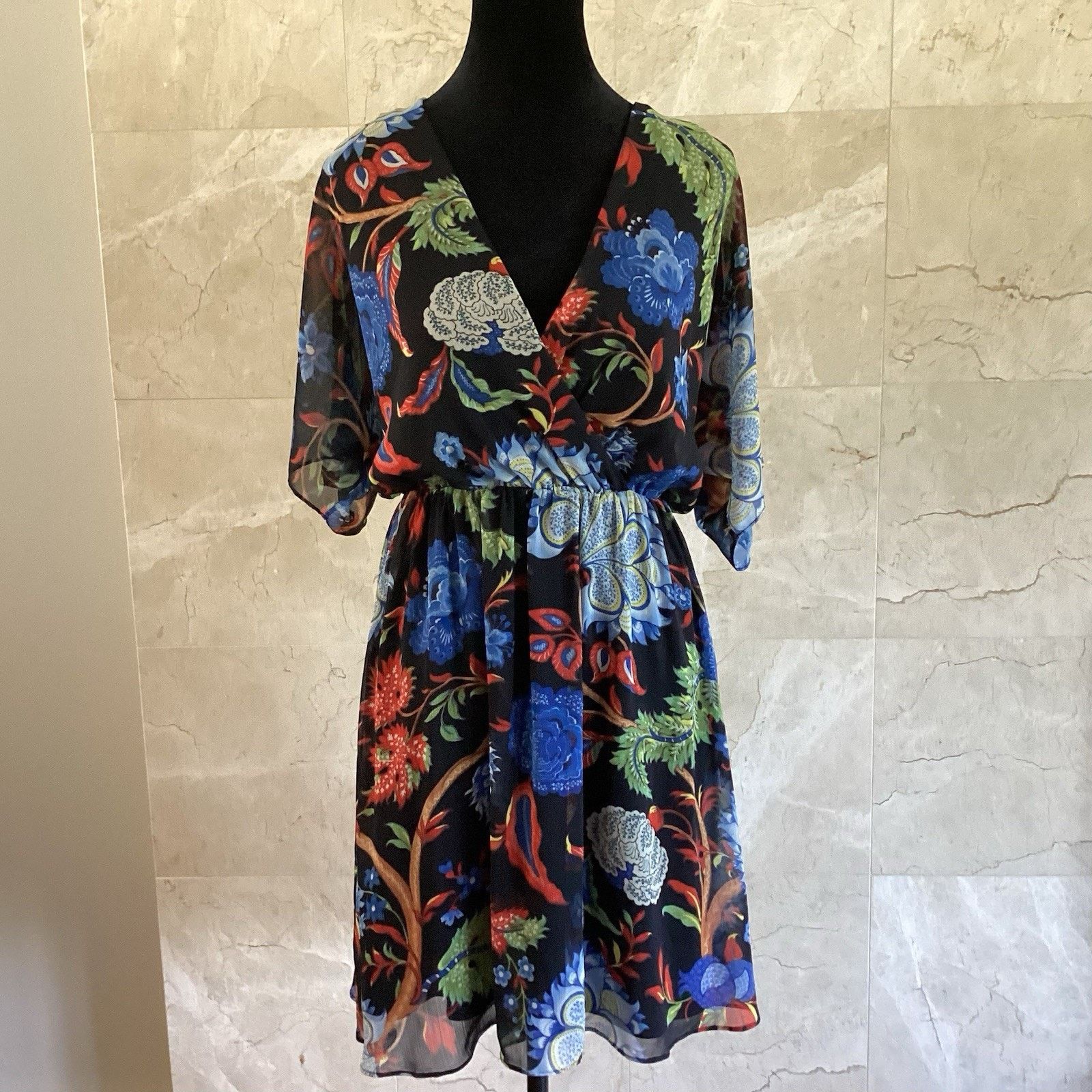 Alice + Olivia Alice + Olivia Cay Alder Floral Mini Dress Size 4 Black Fall Size S / US 4 / IT 40 - 5 Thumbnail