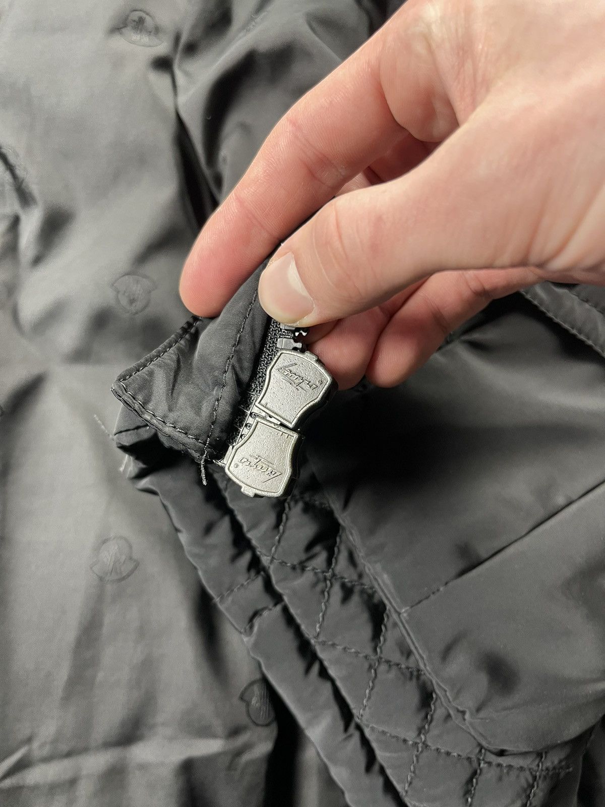 Moncler Moncler “Helena” Black Quilted Down Jacket Made in Romania Size L / US 10 / IT 46 - 19 Thumbnail