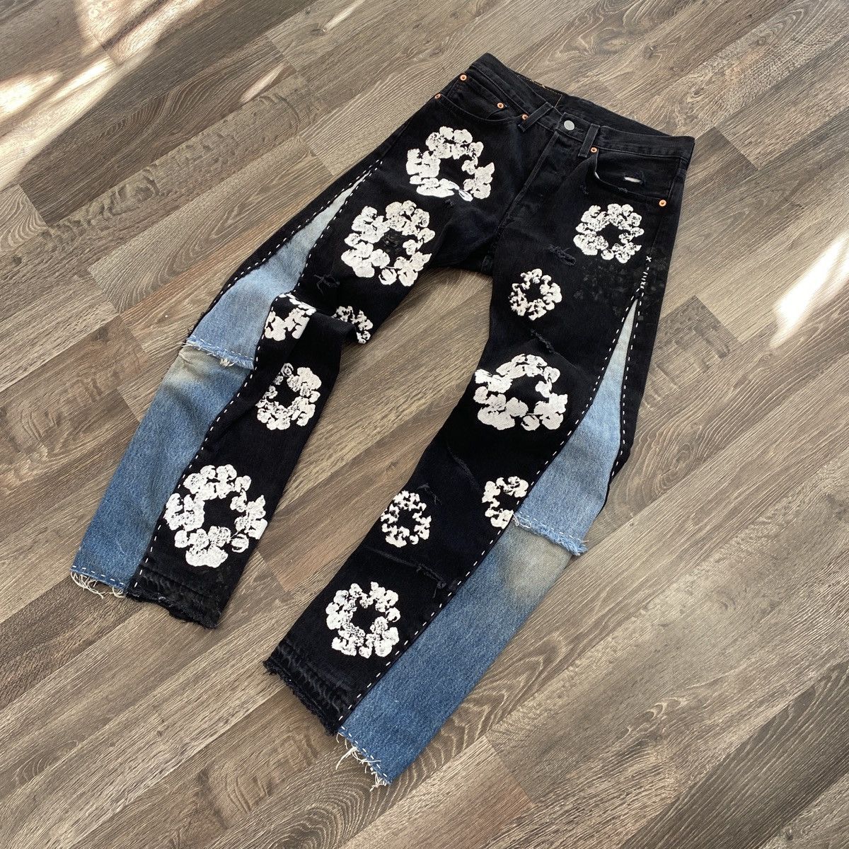 DENIM TEARS × Levi's Denim Tears x Levi’s (blk) Denim Pant Size US 28 / EU 44 - 2 Thumbnail