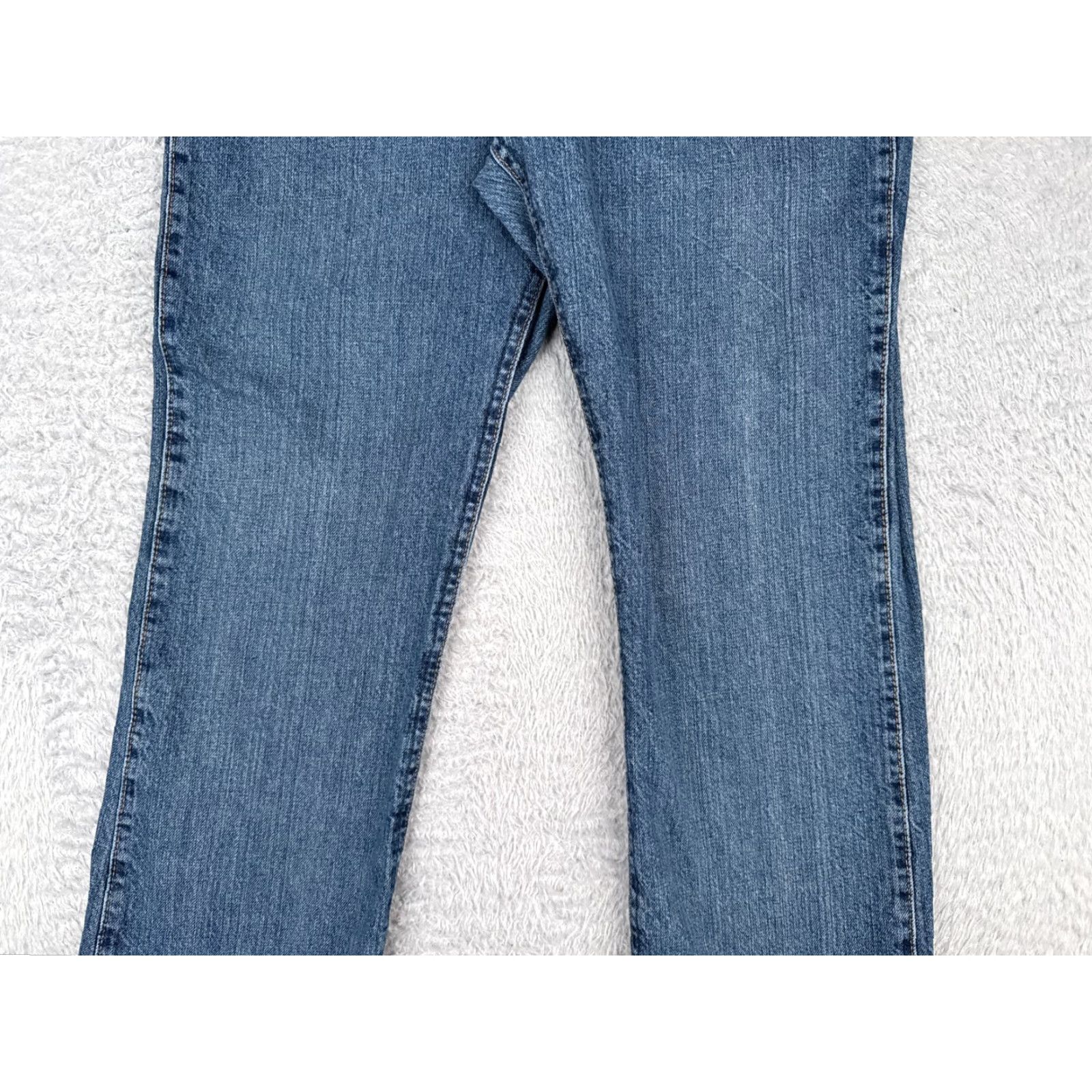 Wrangler VINTAGE Wrangler Jeans Juniors 11 Blue Denim Cowgirl Cut Cash Bootcut Mid Rise 32x32 Size 32" / US 10 / IT 46 - 3 Thumbnail