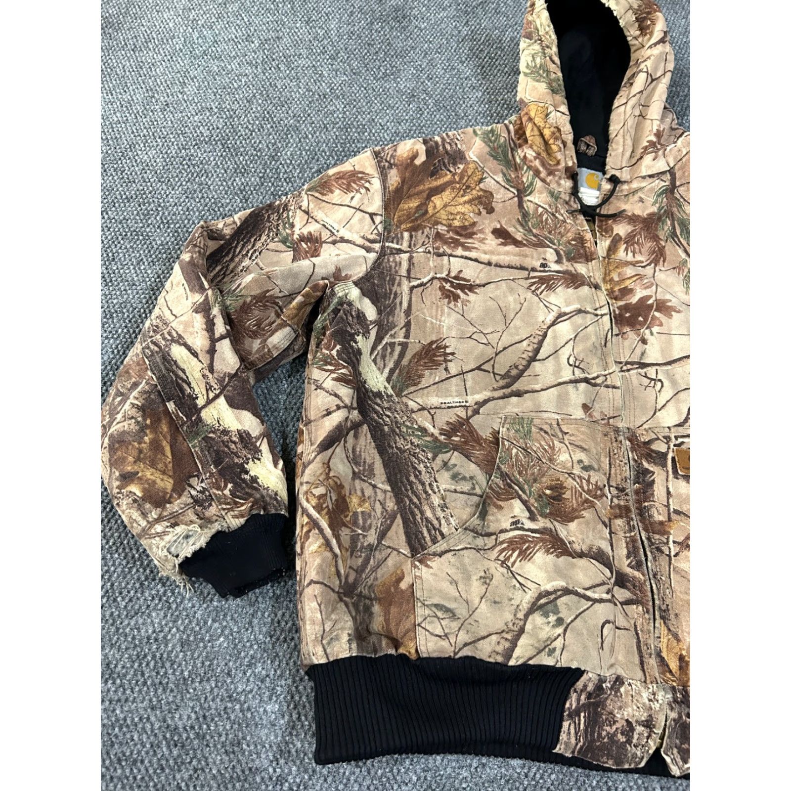 Carhartt VINTAGE Carhartt Camouflage Jacket Mens XL Tall Brown Hunting Workwear Jacket / Coat Gel? Size US XL / EU 56 / 4 - 3 Thumbnail