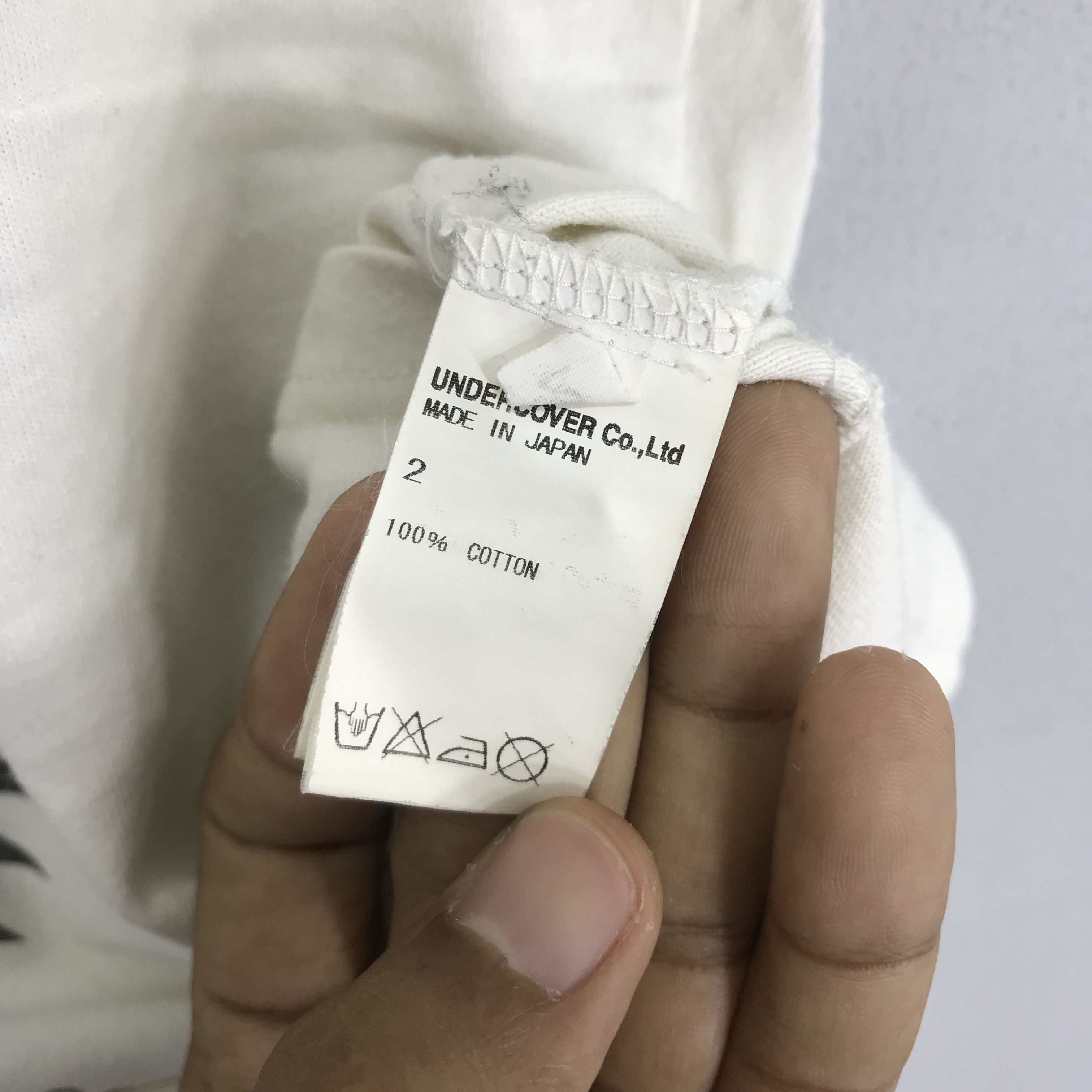 Undercover Vintage Undercover Jun Takahashi Big Logo White T shirt Size US M / EU 48-50 / 2 - 9 Thumbnail