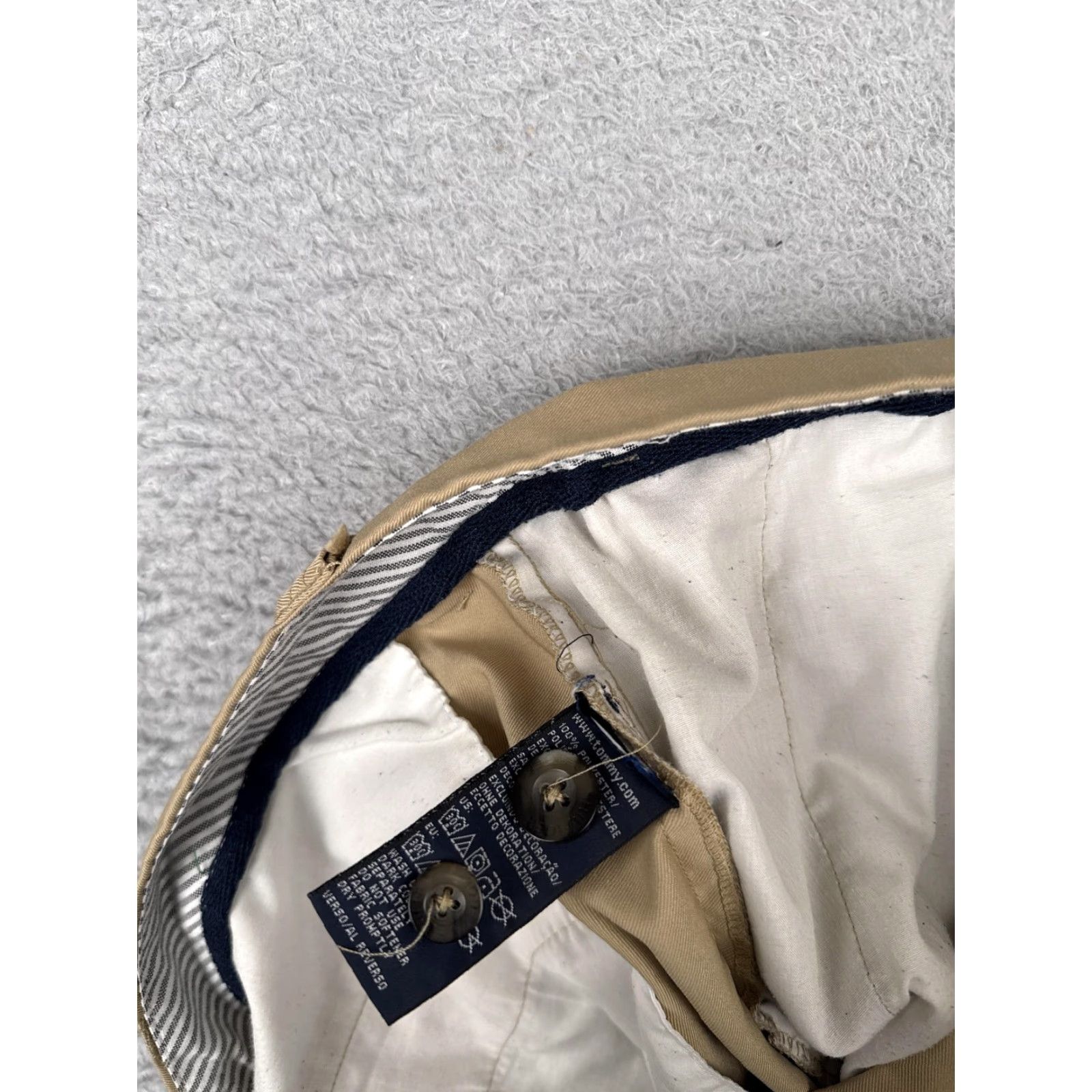 Tommy Hilfiger Tommy Hilfiger Shorts Mens 36 Chino Flat Front Stretch Casual Beige Size US 36 / EU 52 - 7 Thumbnail