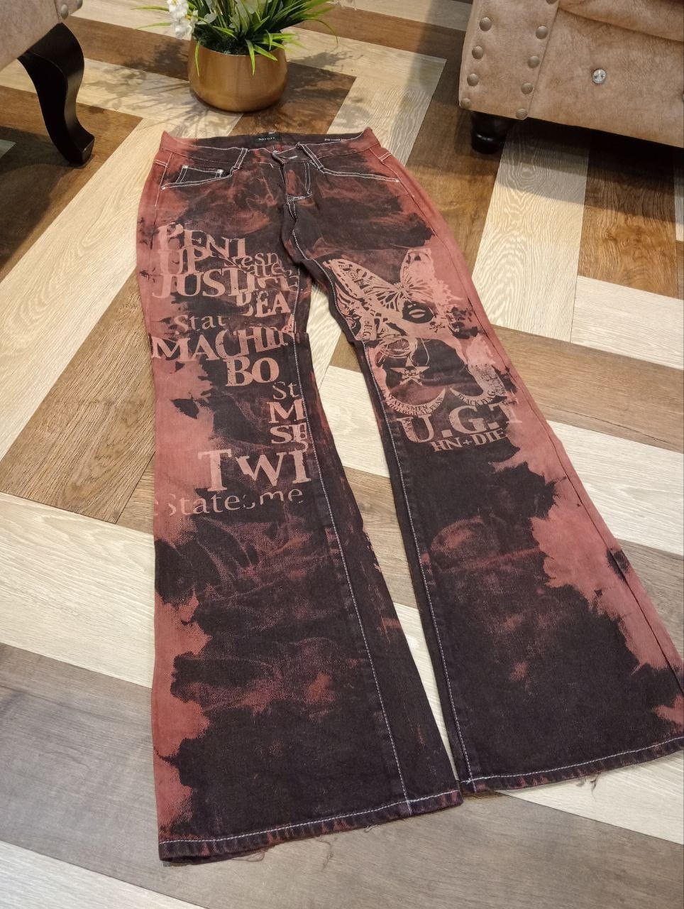 If Six Was Nine 4954151 HM+DIE DEAD OR ALIVE DOA FLARED PRINTED PANTS Size US 29 - 3 Thumbnail