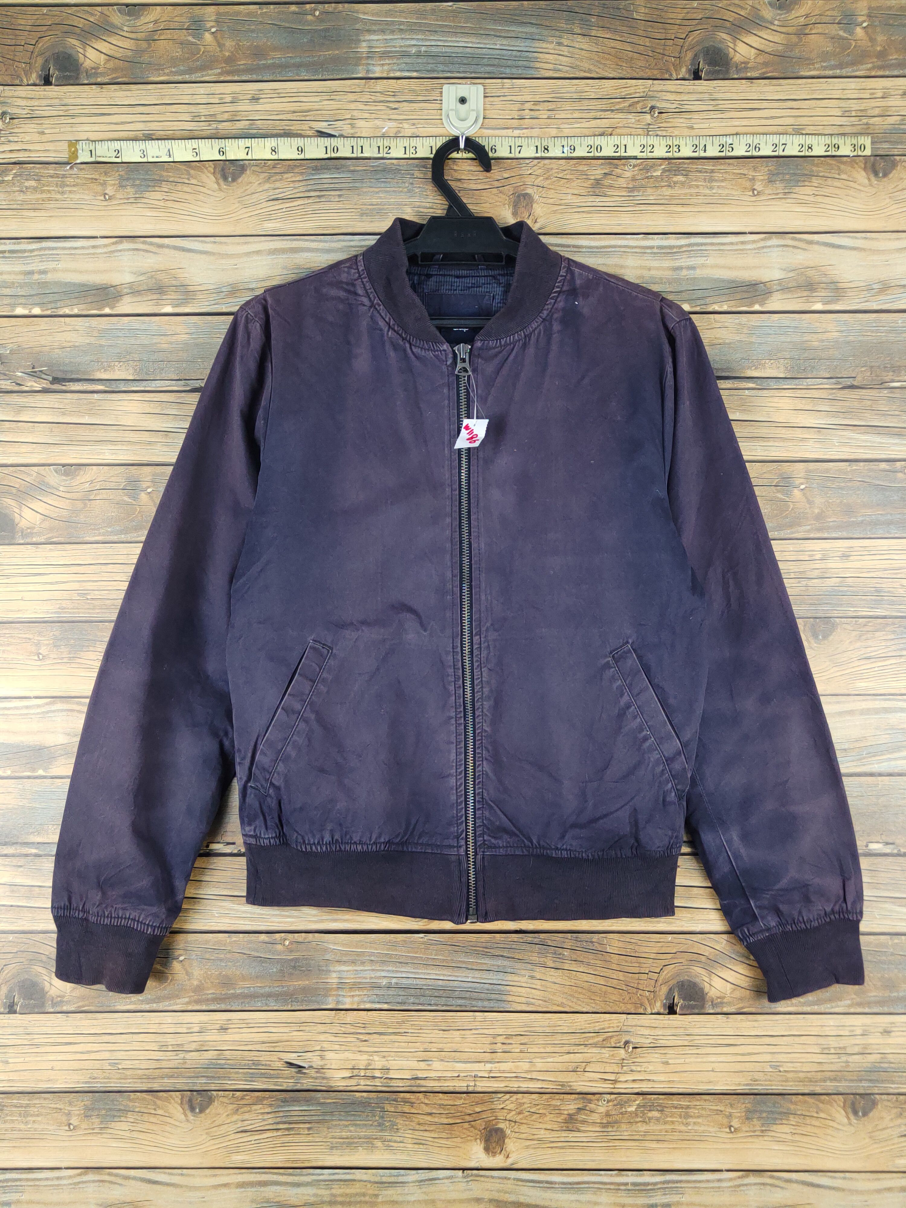 Gap × Japanese Brand × Vintage Gap Navy Faded Jackets #W1186 Size US S / EU 44-46 / 1 - 1 Thumbnail