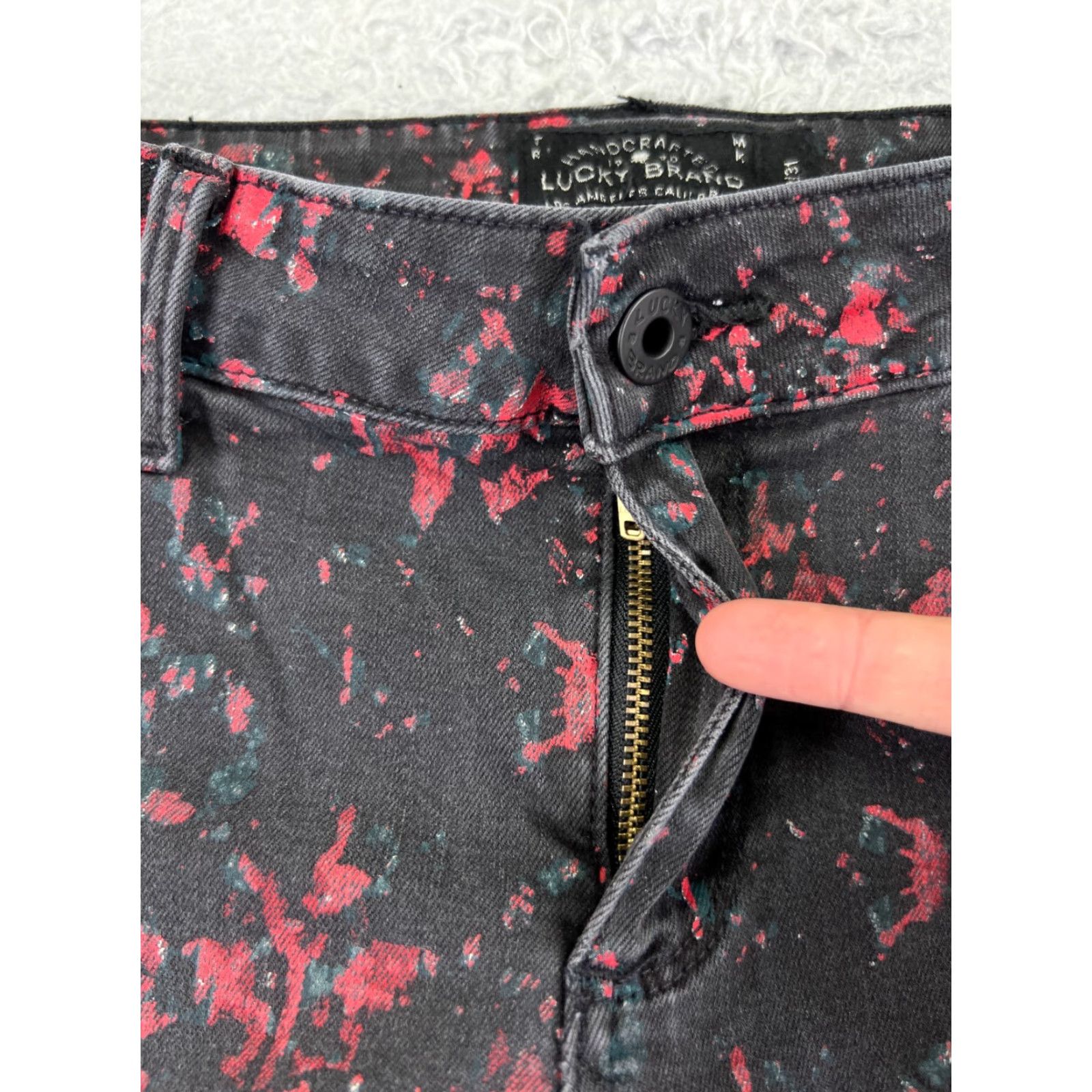 Lucky Brand Lucky Brand Women Jeans 12 Red Skinny Denim Distressed 30x25 Regular Size 34" / US 12 / IT 48 - 5 Thumbnail