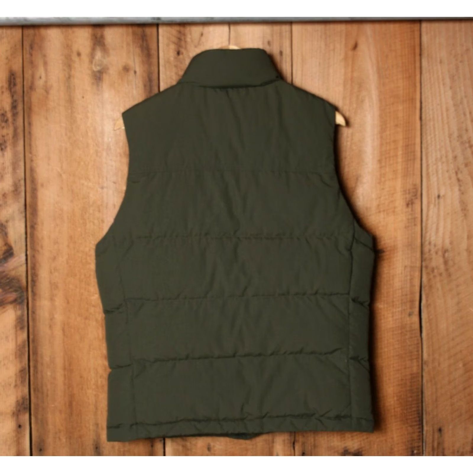 Uniqlo UNIQLO Olive Green Down Insulated Snap Button Puffer Vest Men M Size Non-Brand Size US M / EU 48-50 / 2 - 4 Thumbnail