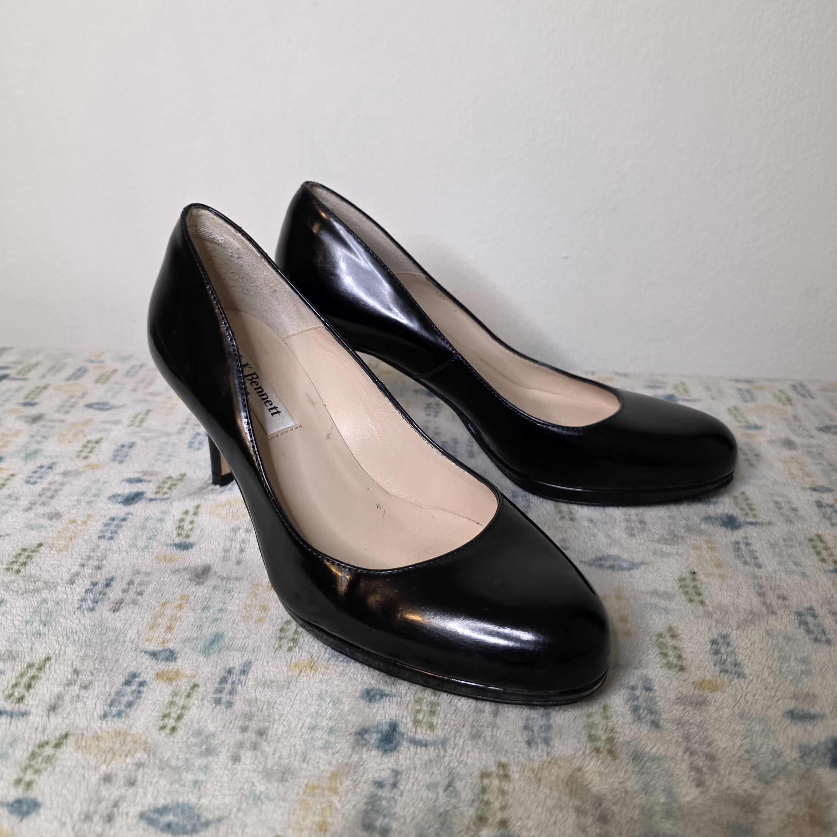 LK Bennett L.K. Bennett Black Leather Pump Heels Size US 5 / IT 35 - 1 Thumbnail