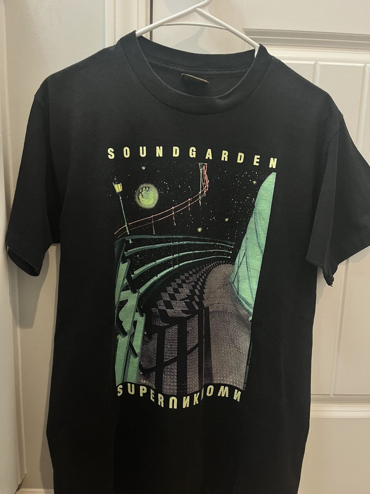 Brockum Soundgarden Superunkown Shirt 1994 Size US L / EU 52-54 / 3 - 6 Thumbnail