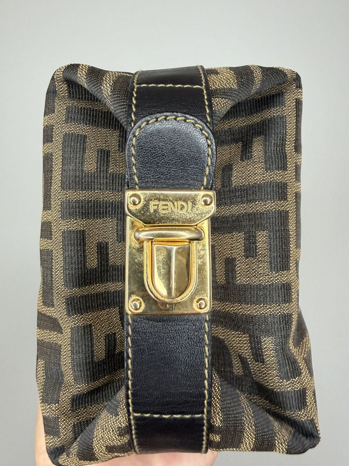 Fendi FENDI Zucca Pattern Vanity Bag Cosmetic Pouch Brown Size ONE SIZE - 3 Thumbnail