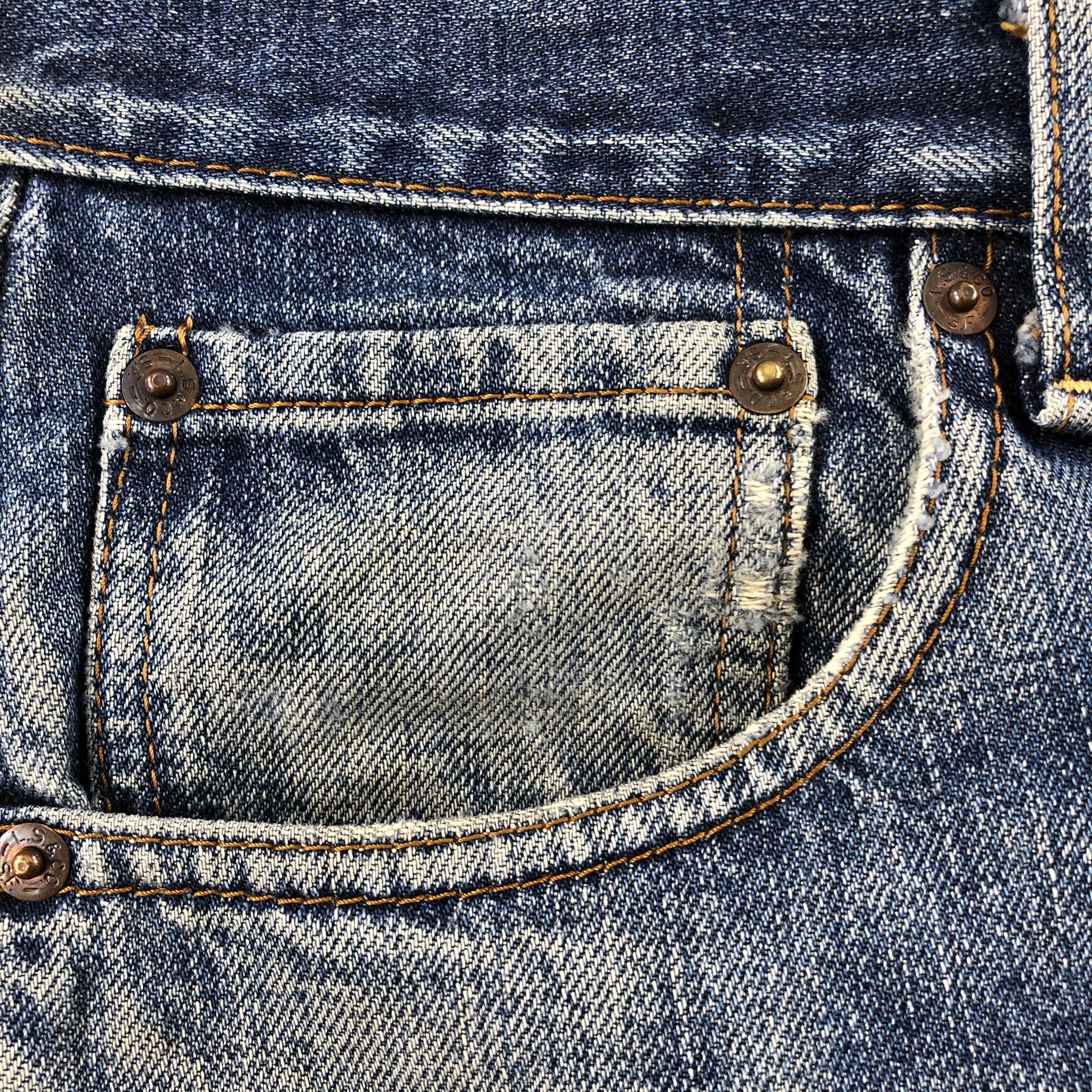 Levi's Vintage Levis 503 Jeans Distress Dark Wash Denim KJ851 Size US 32 / EU 48 - 11 Thumbnail